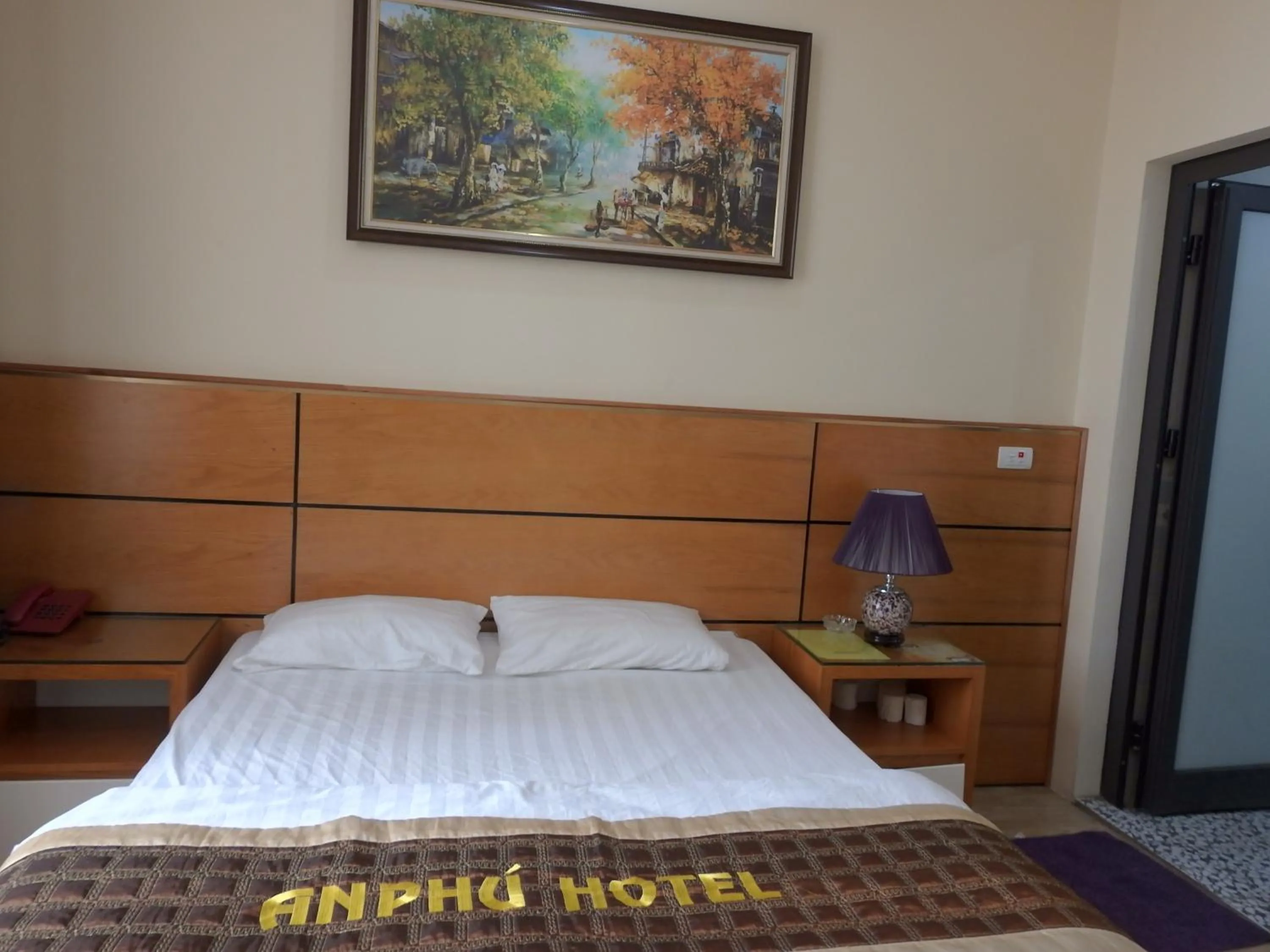 Bed in An Phú Nguyễn Hoàng Hotel