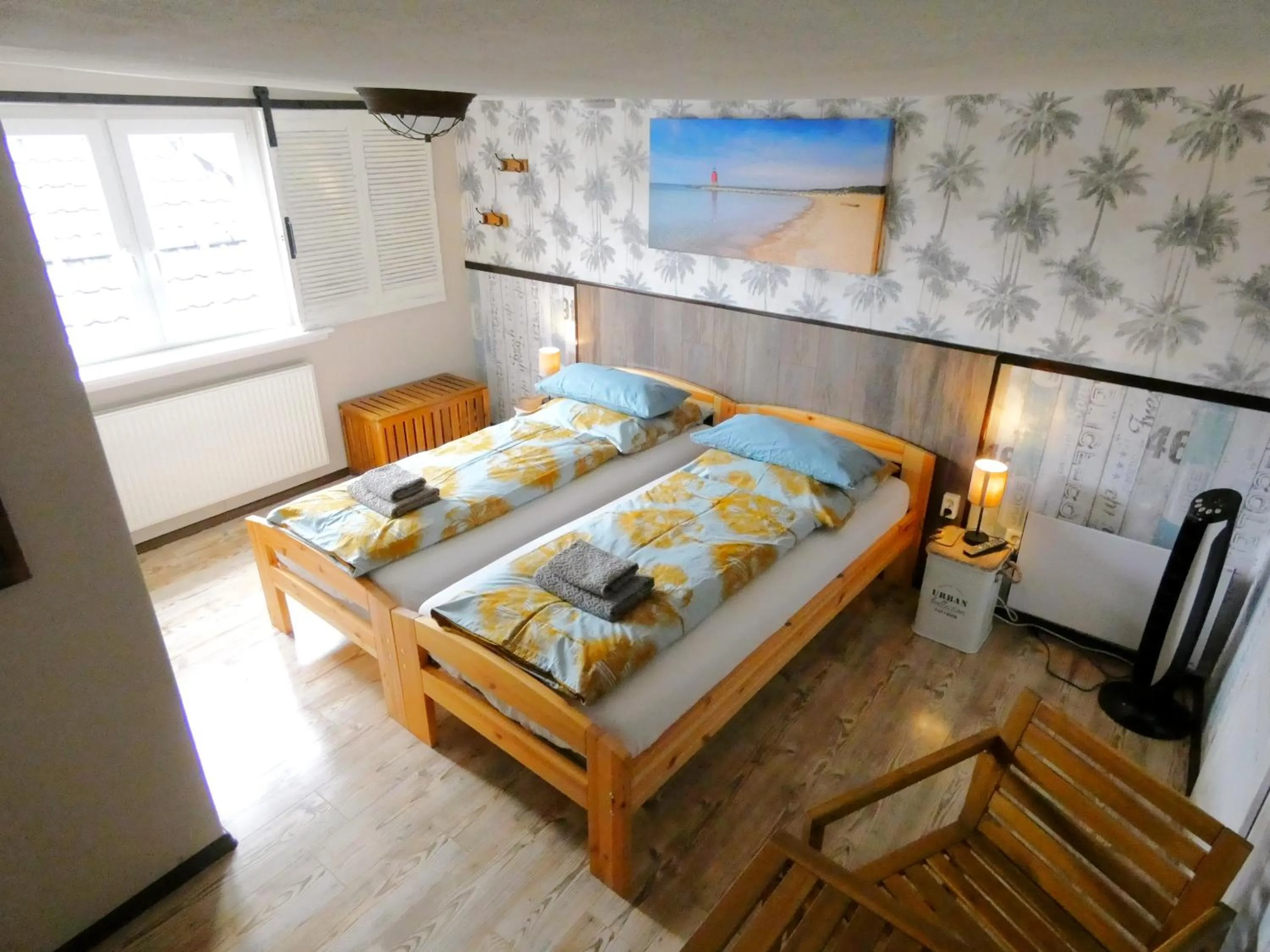 Photo of the whole room, Bed in Roastineer Hotel