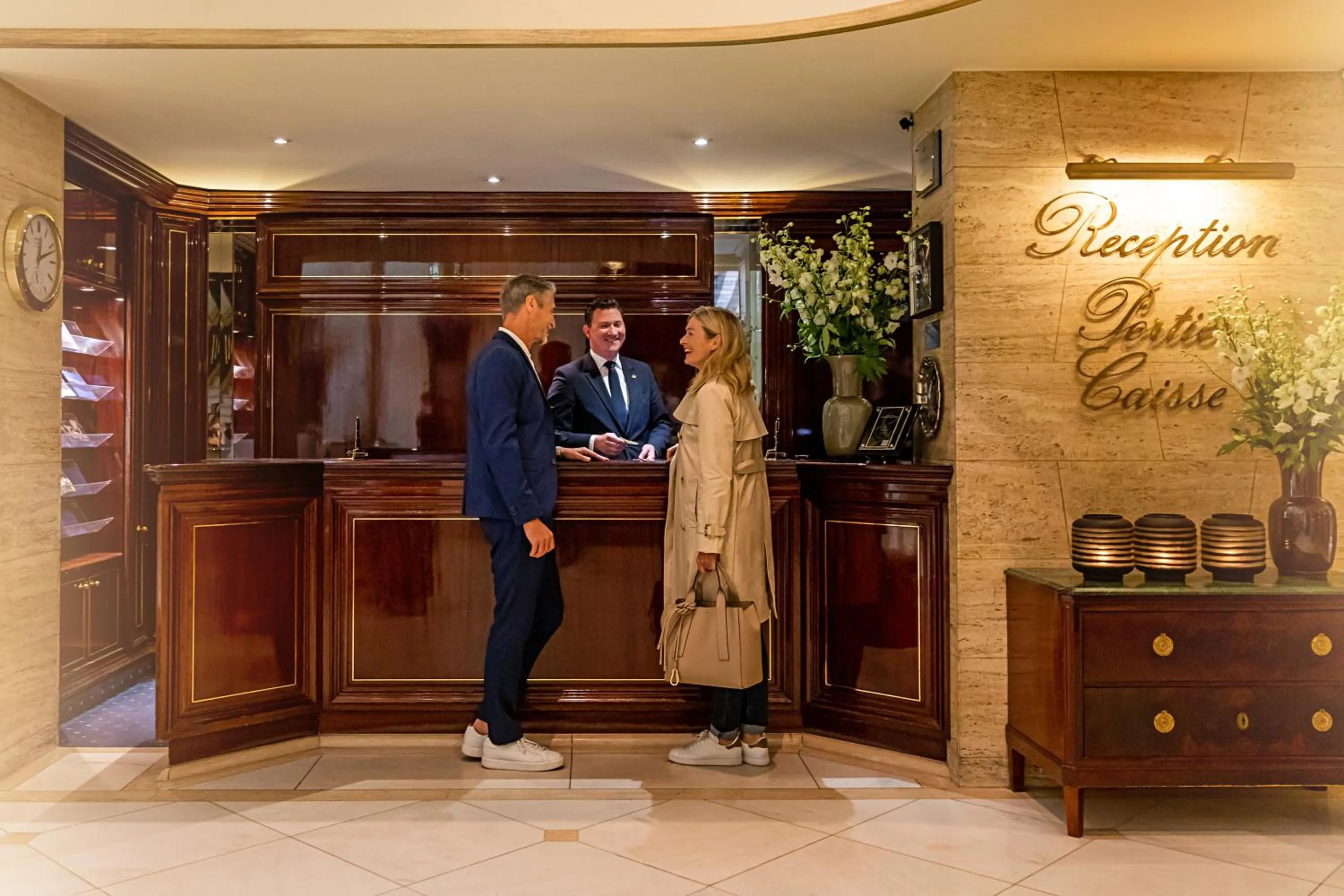 Lobby or reception in Excelsior Hotel Ernst am Dom