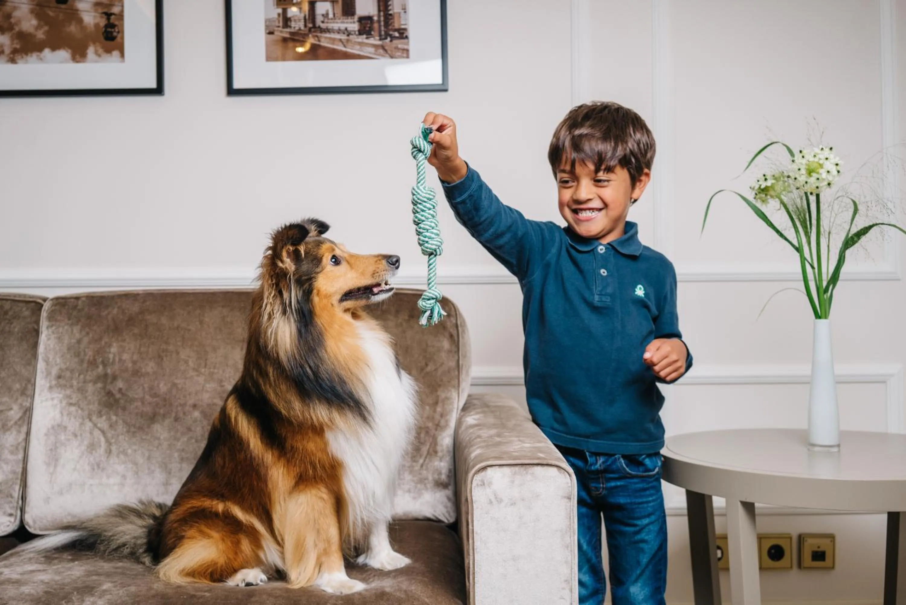 children in Excelsior Hotel Ernst am Dom