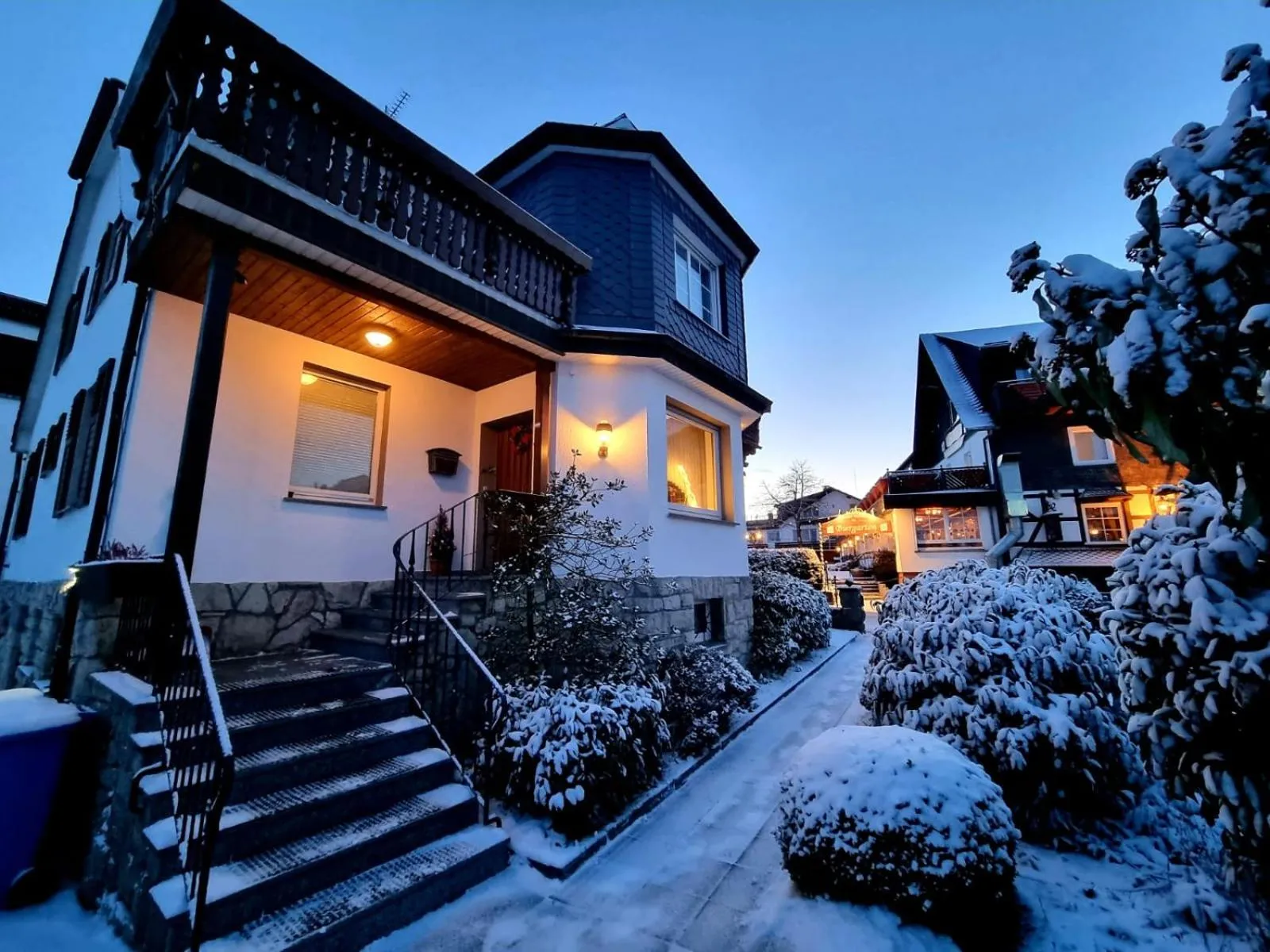 Property building in Sevda's Hotel Garni Weinforth