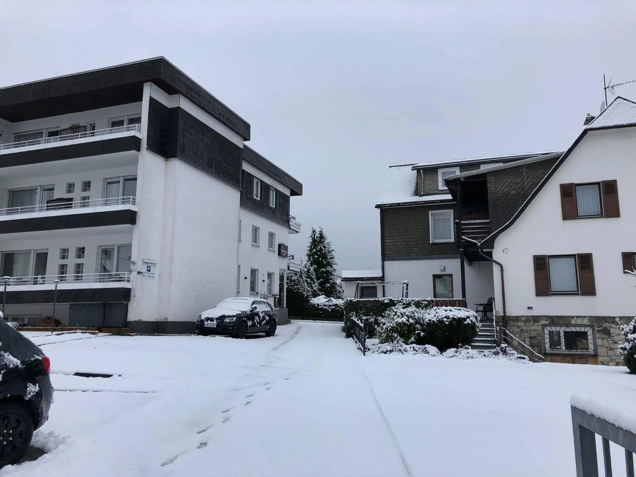 Property building in Sevda's Hotel Garni Weinforth