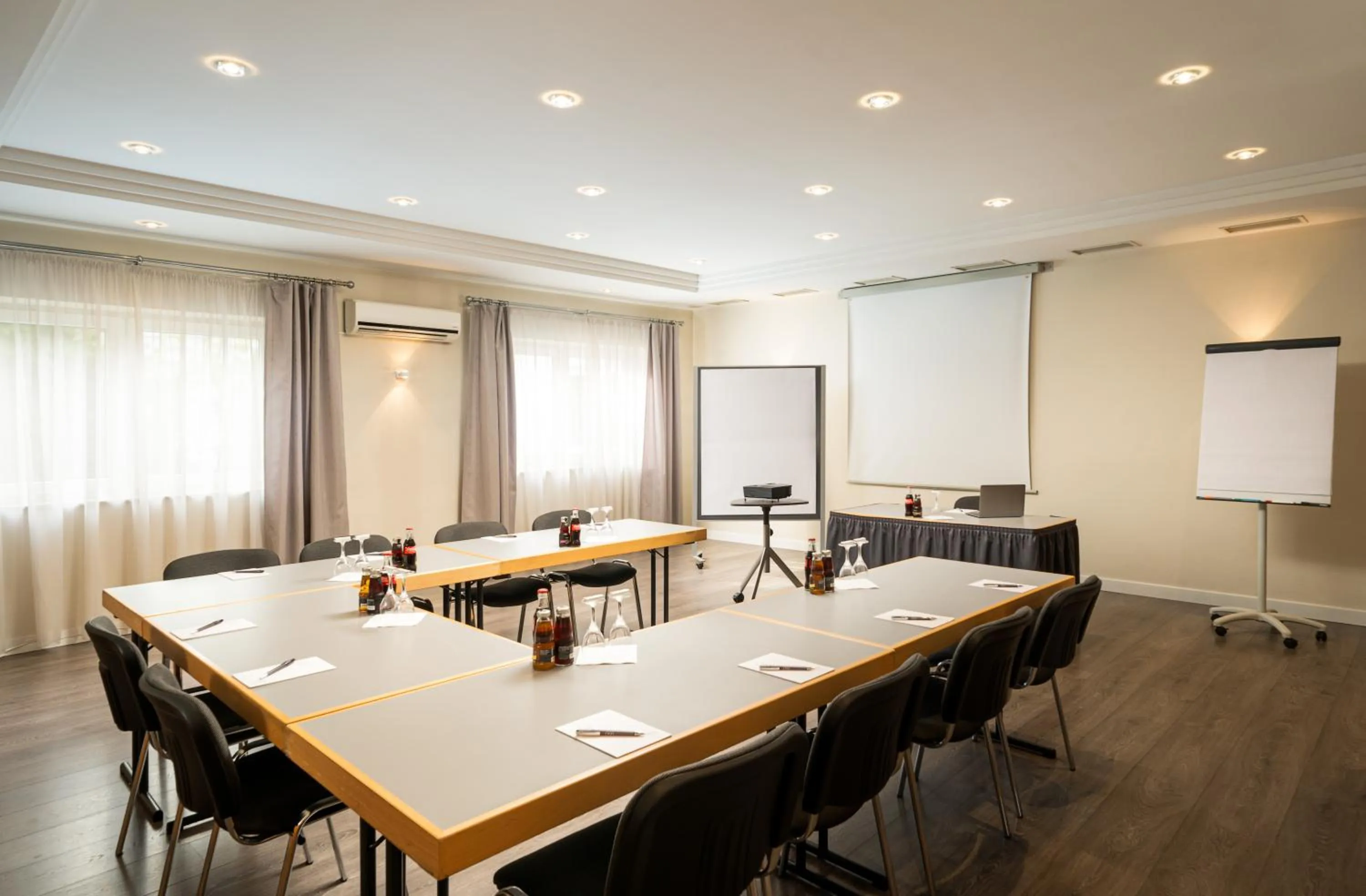 Meeting/conference room in QU Hotel Augsburg