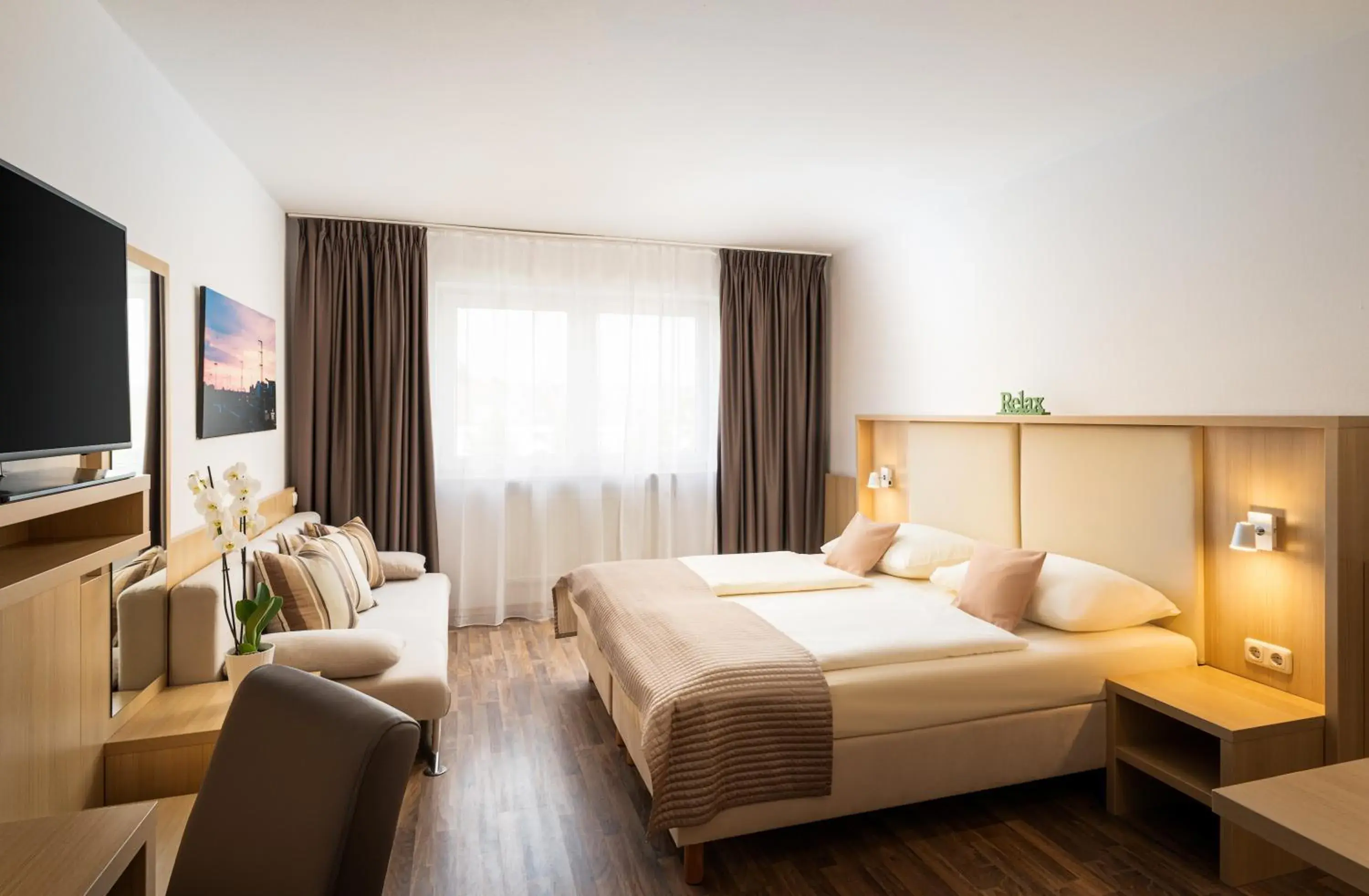 King Room - Disability Access in QU Hotel Augsburg King Room - Disability Access in QU Hotel Augsburg