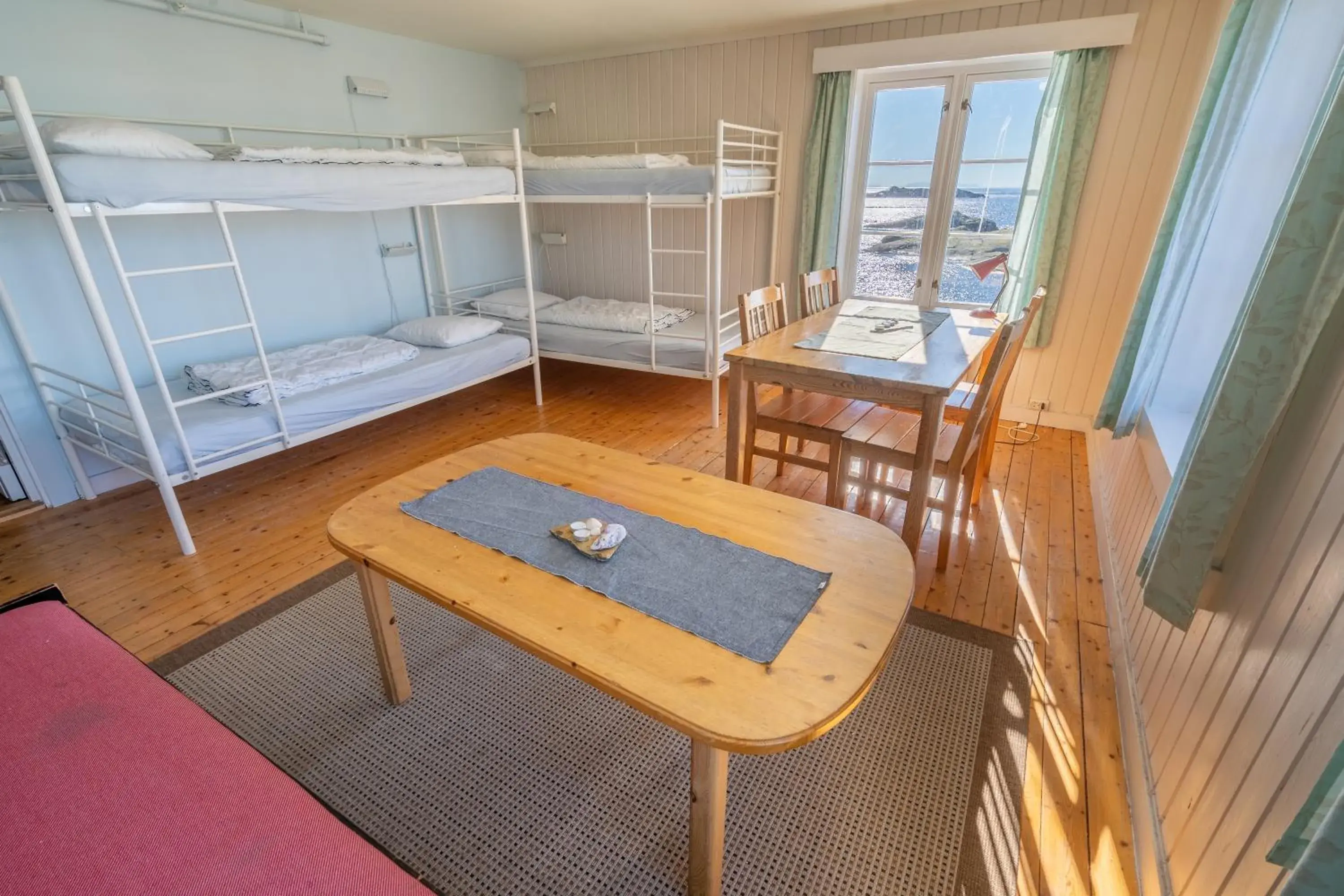 Bed in 4-Bed Female Dormitory Room in Lofoten Å HI hostel Bed in 4-Bed Female Dormitory Room in Lofoten Å HI hostel