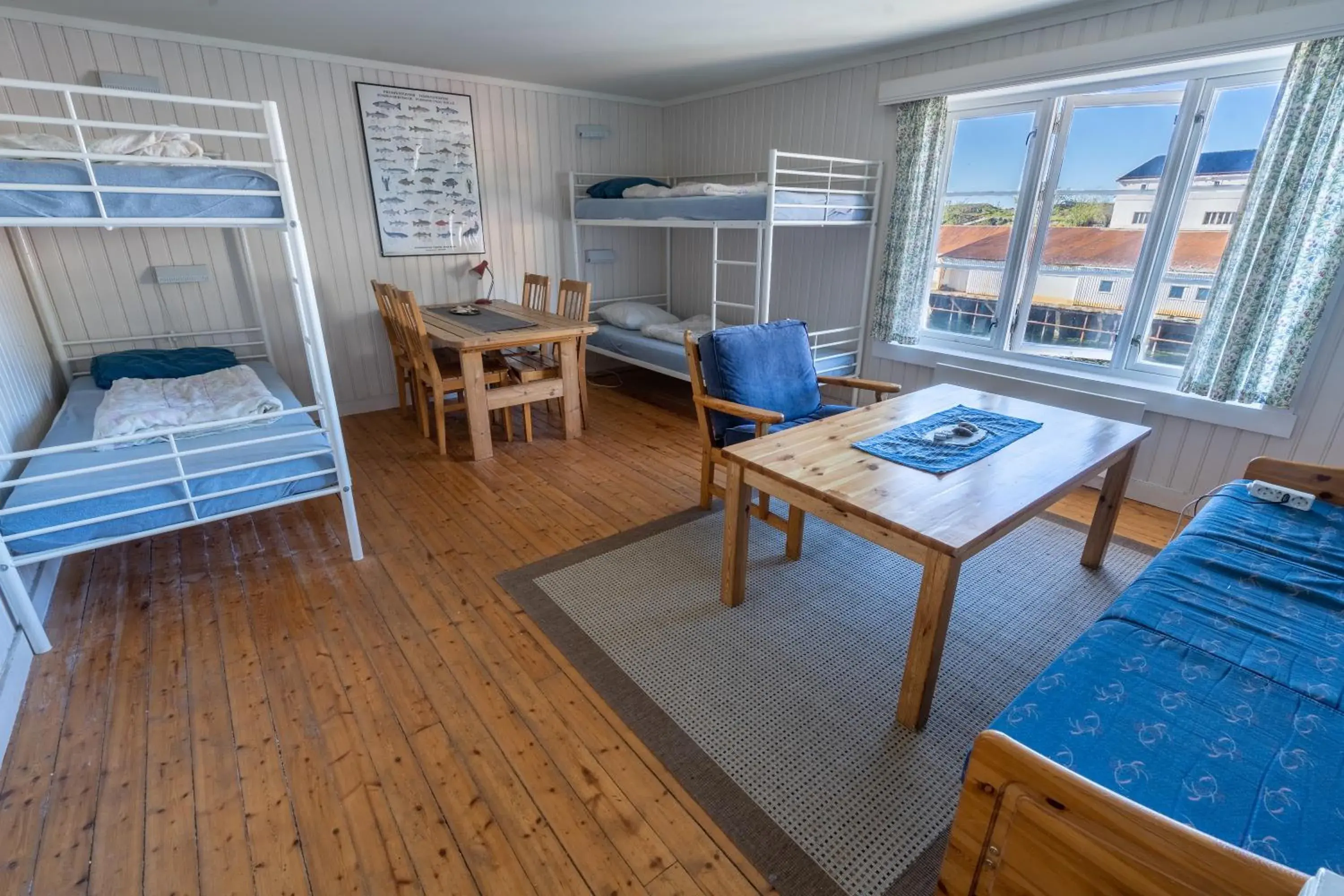 Bed in 4-Bed Male Dormitory Room in Lofoten Å HI hostel Bed in 4-Bed Male Dormitory Room in Lofoten Å HI hostel