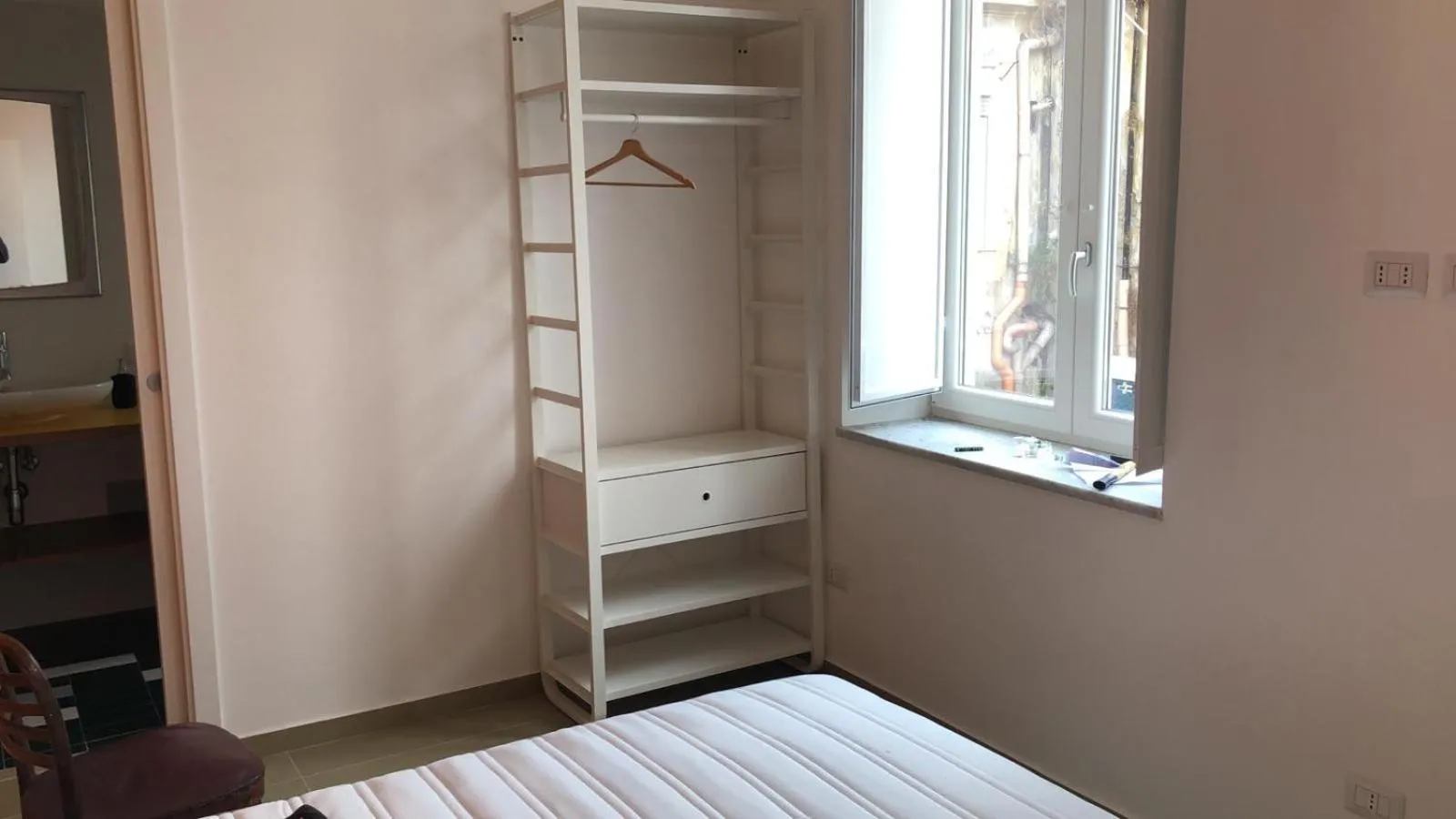 Bed in MaGà Station