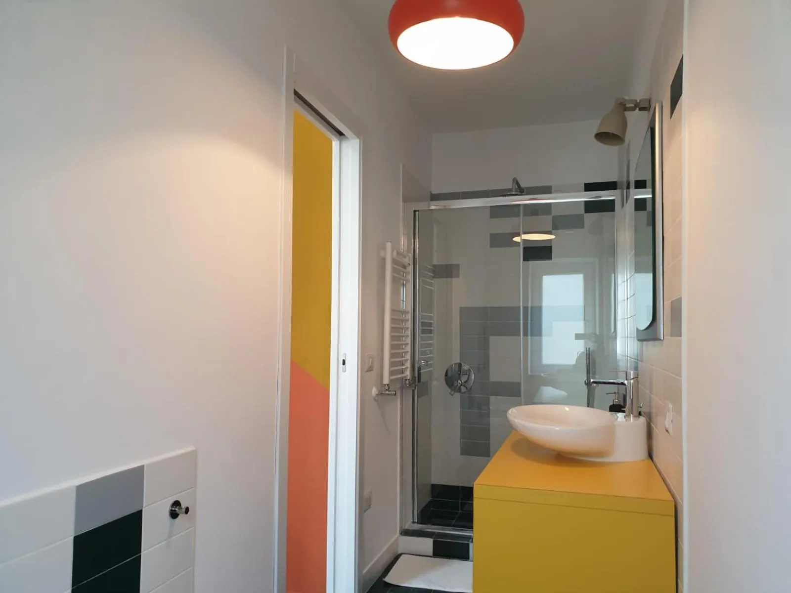 Bathroom in MaGà Station