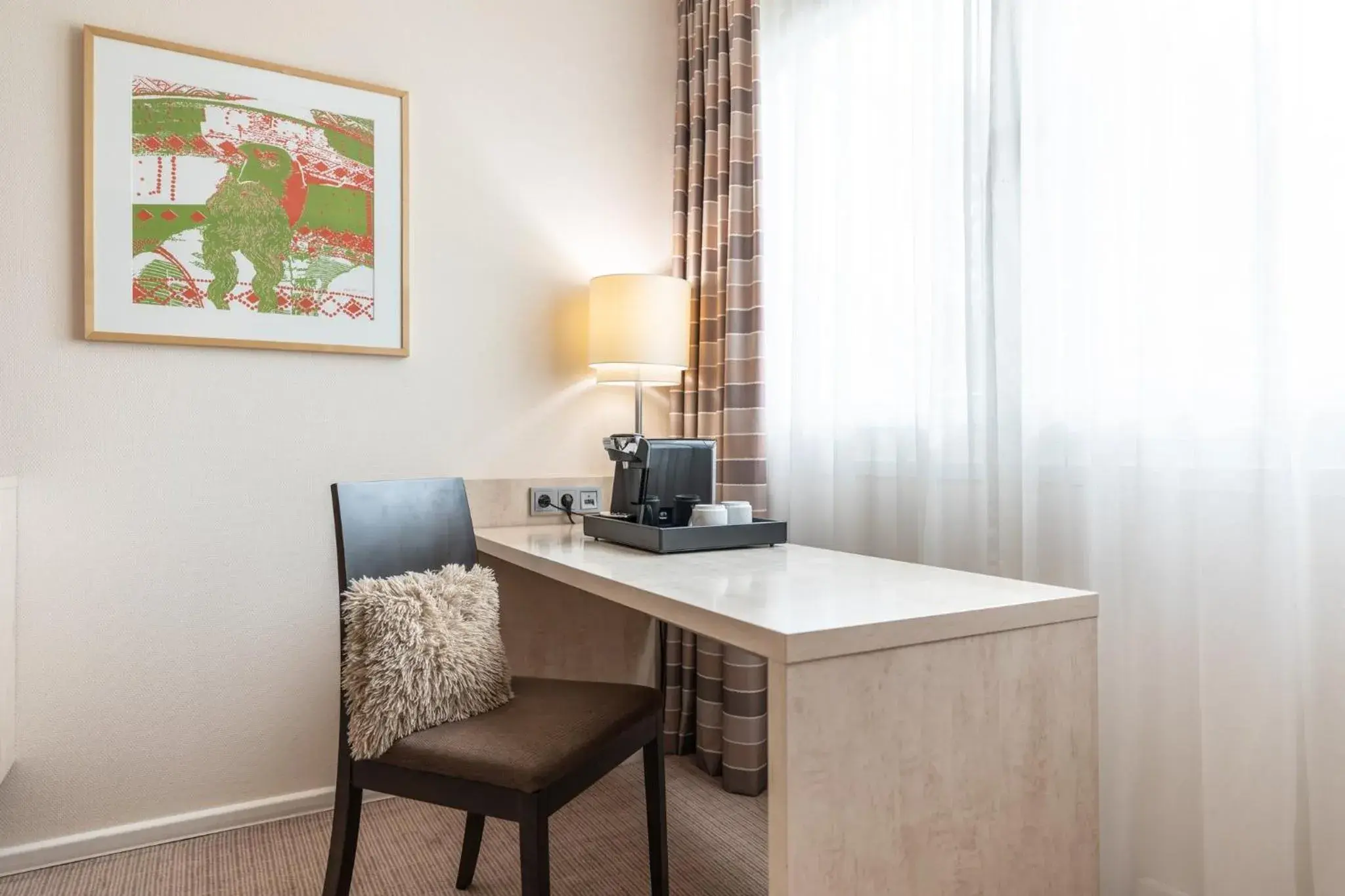 Photo of the whole room in Garner Hotel Mainz by IHG Photo of the whole room in Garner Hotel Mainz by IHG