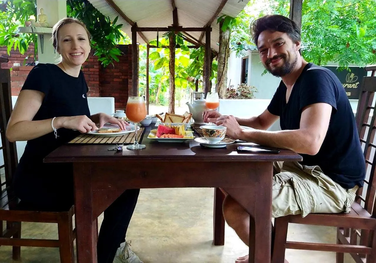 Restaurant/places to eat in La Dolce Vita