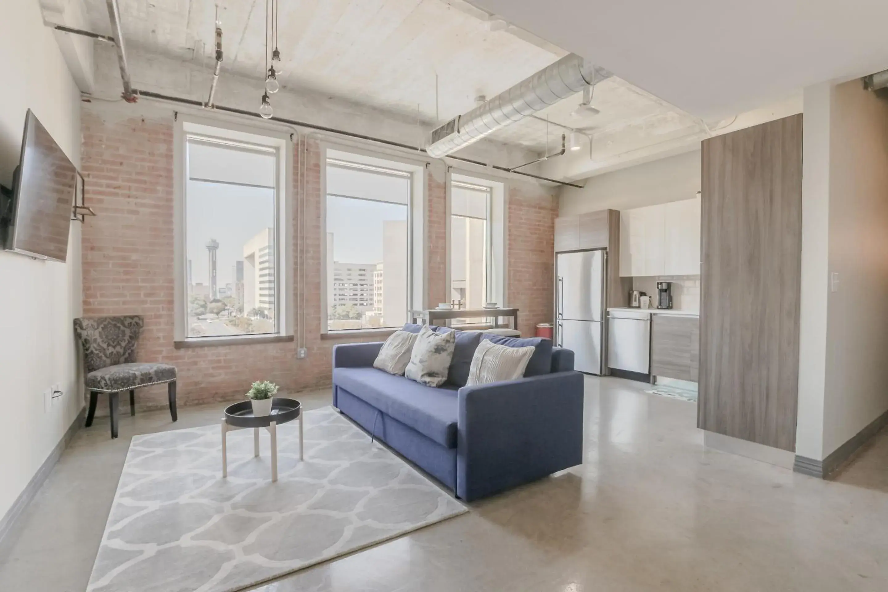 Cute 1BR Condo|Pool+Views+Gym+Valet in Luxury Downtown Dallas Stay by Amyfinehouse Cute 1BR Condo|Pool+Views+Gym+Valet in Luxury Downtown Dallas Stay by Amyfinehouse