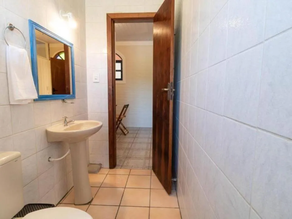Bathroom in Pousada Maré de Lua