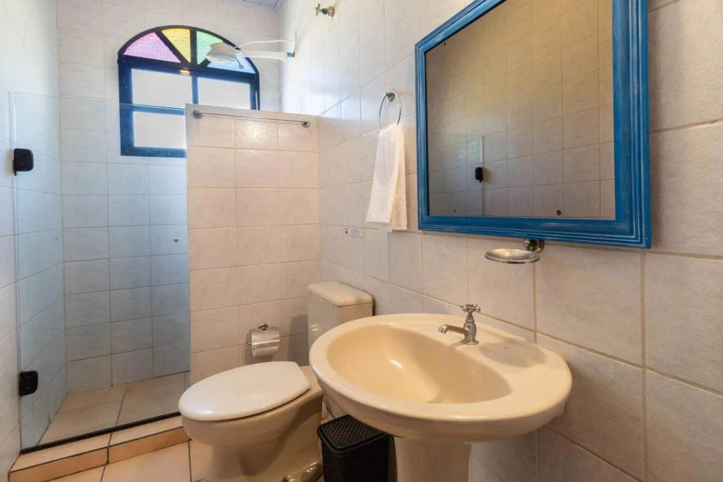 Bathroom in Pousada Maré de Lua