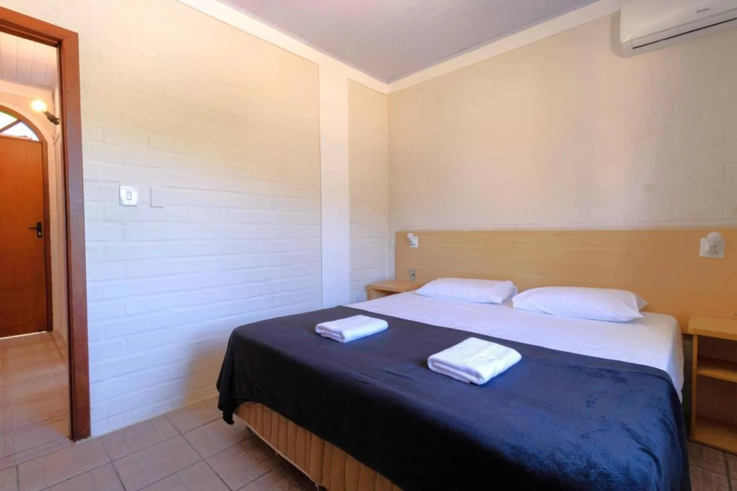 Bed in Pousada Maré de Lua