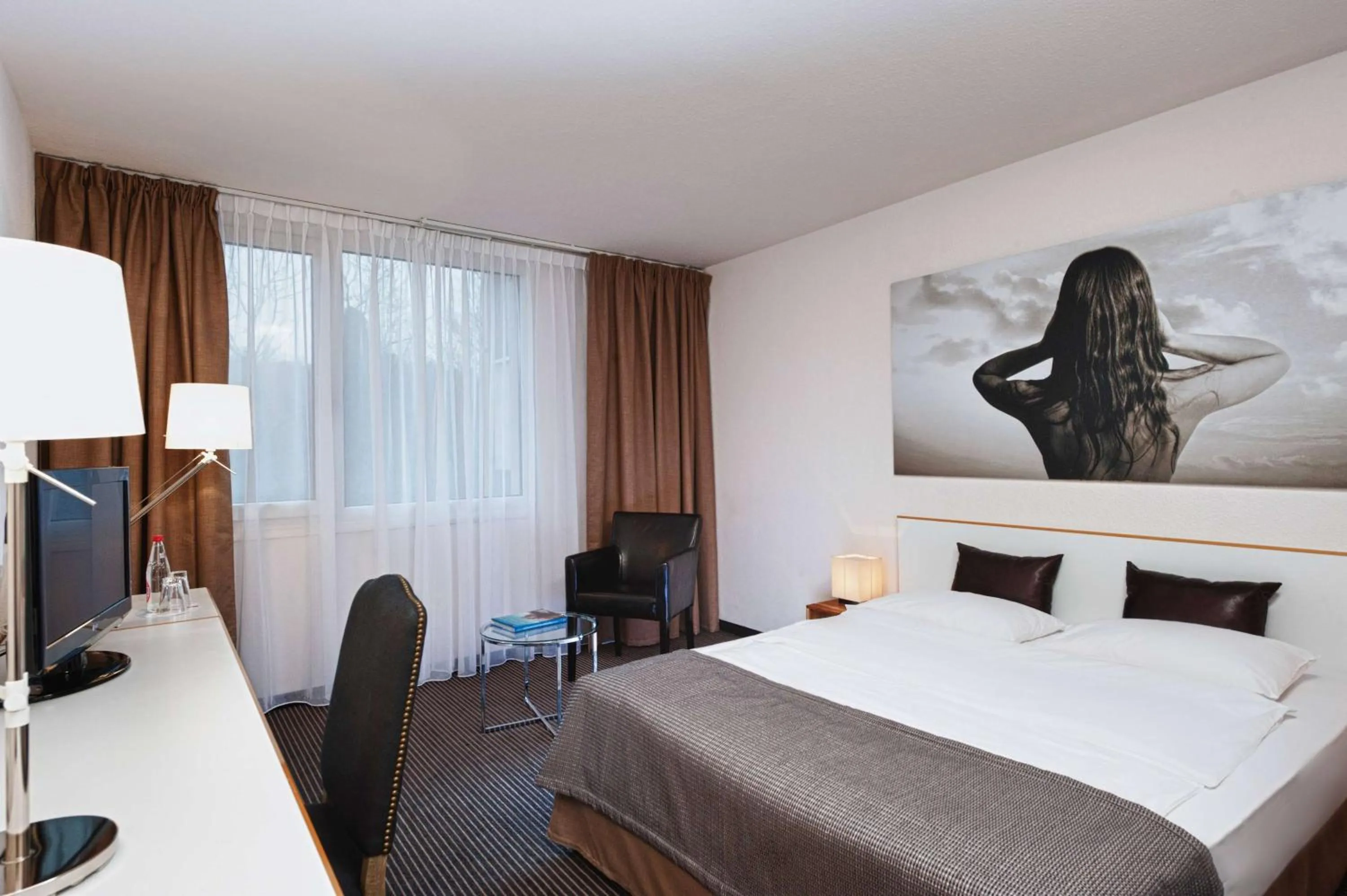 Photo of the whole room in Tryp By Wyndham Wuppertal