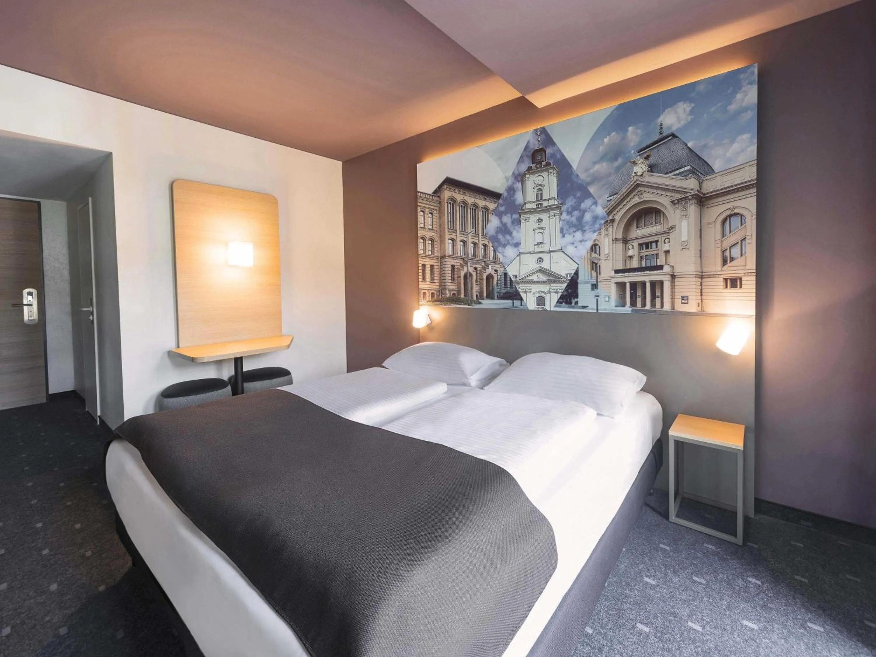 Photo of the whole room, Bed in B&B HOTEL Gera