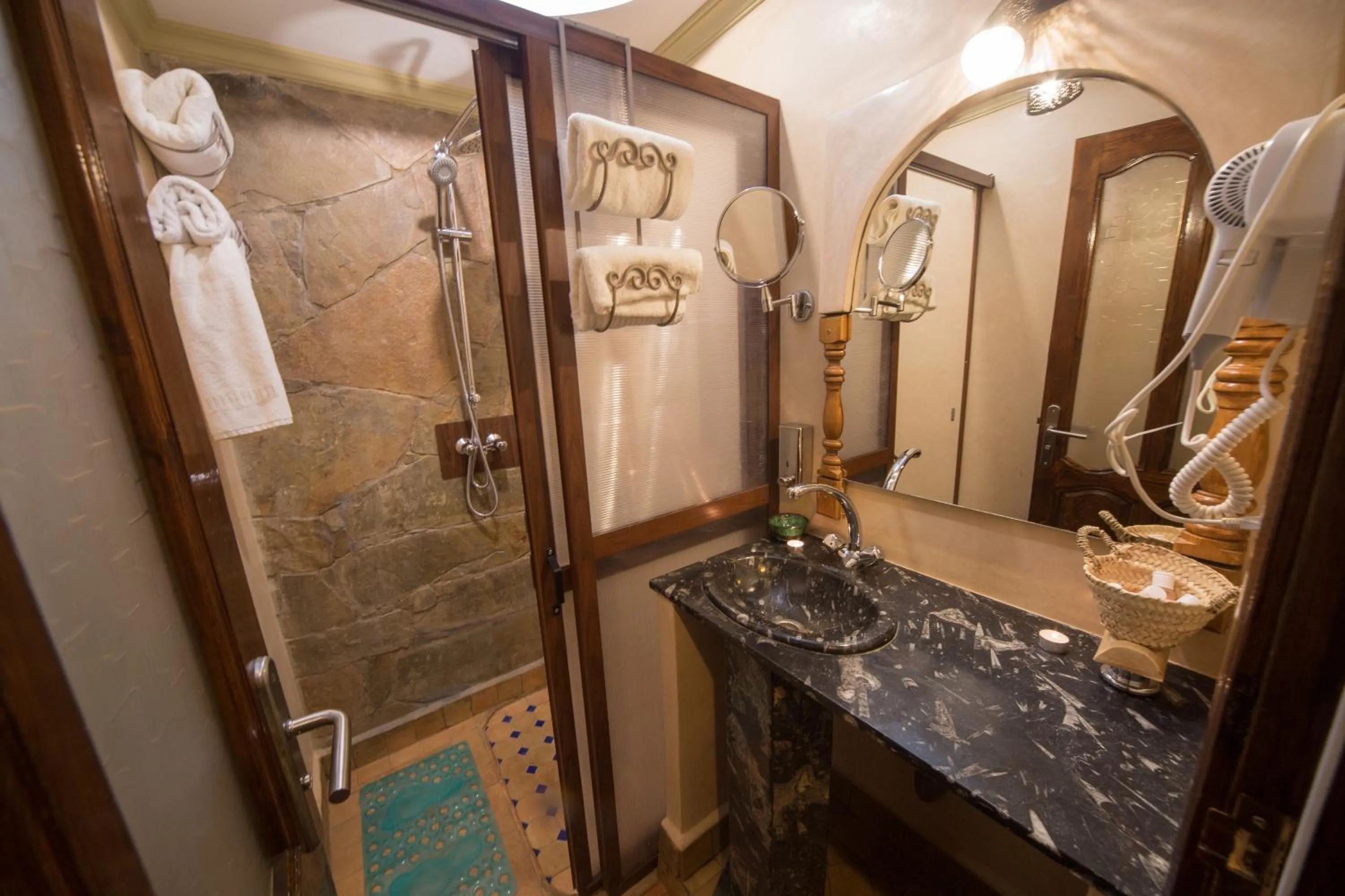 Bathroom in Tin Joseph