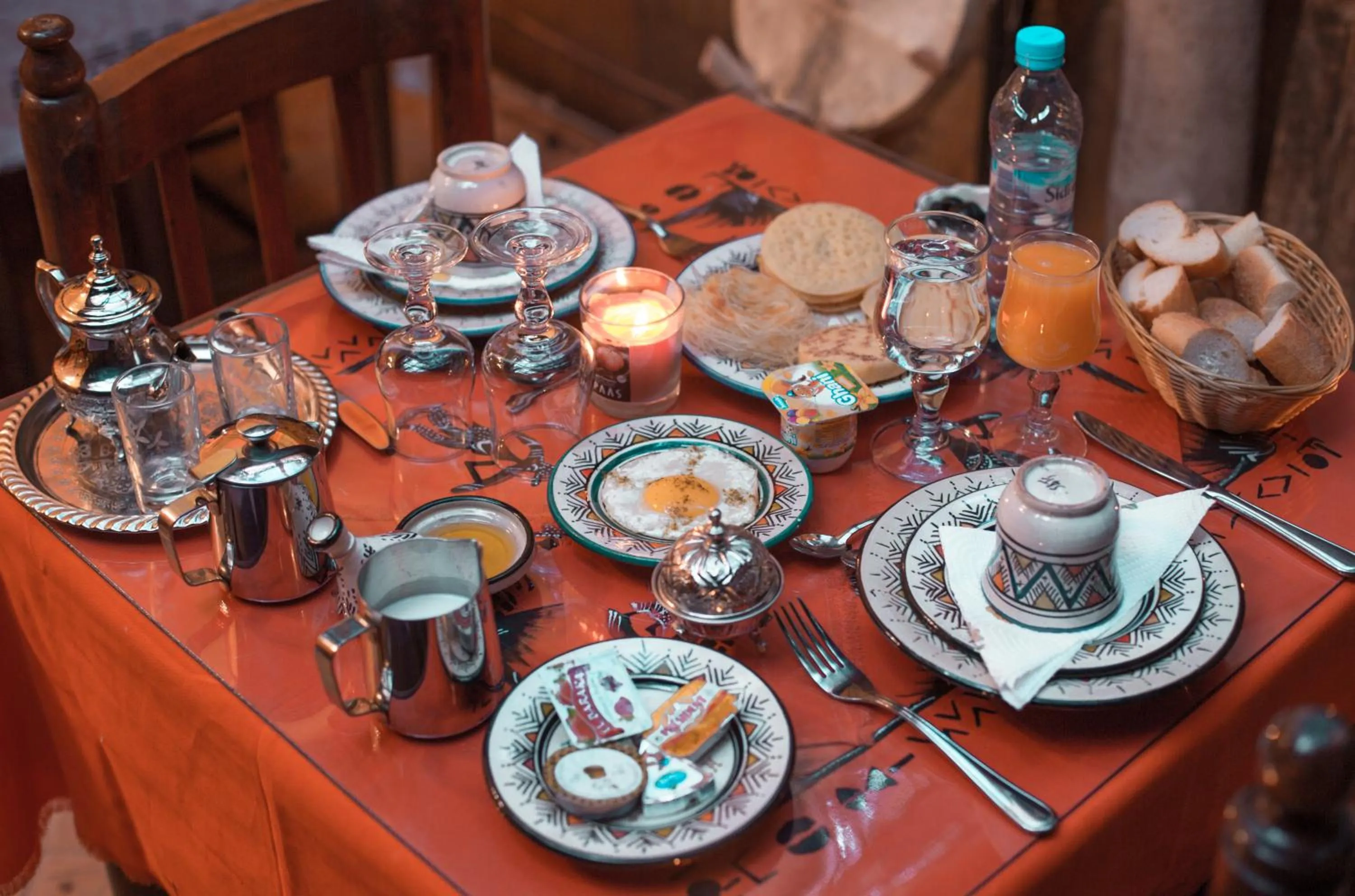 Food and drinks in Tin Joseph