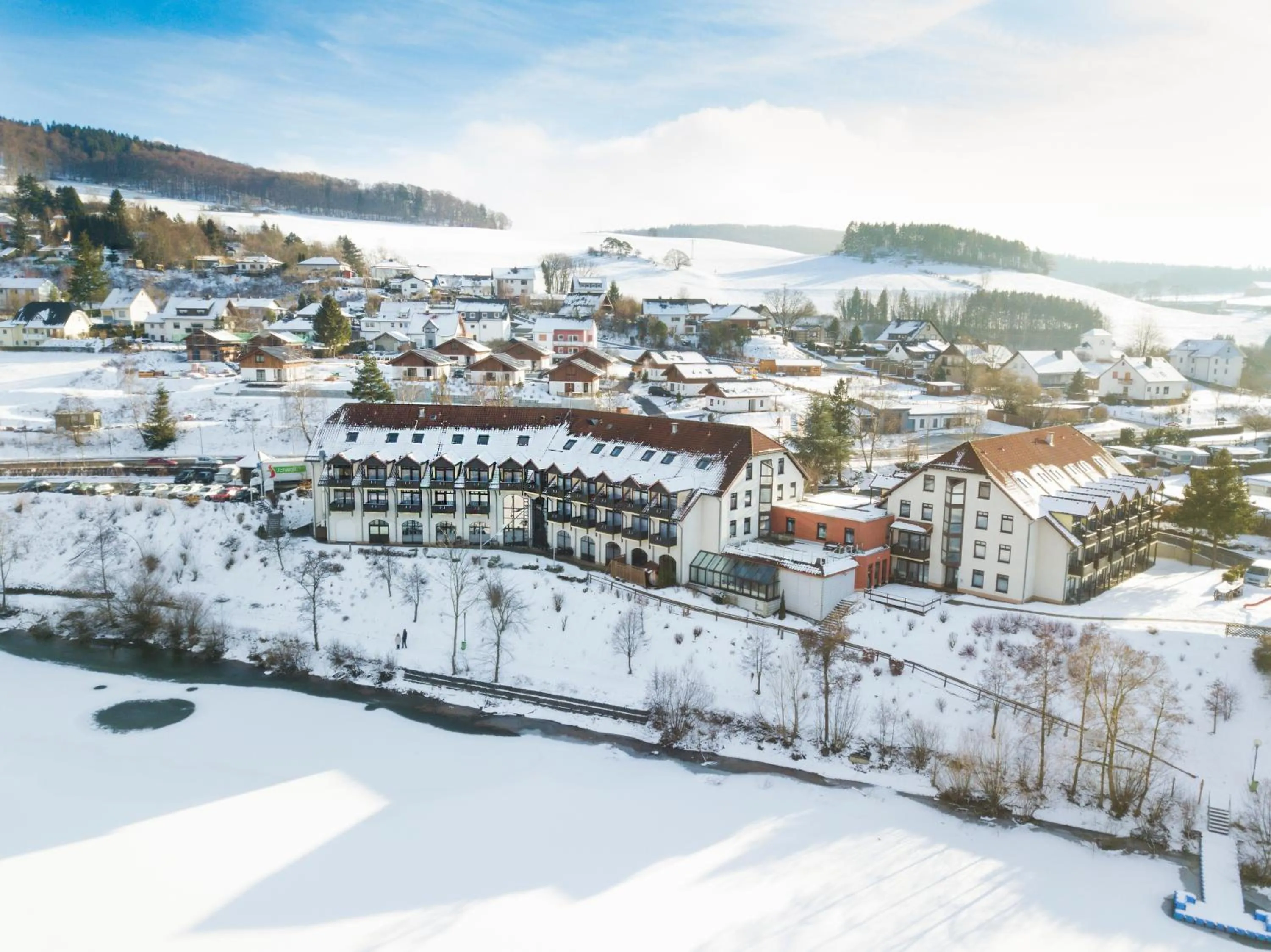 Winter in Göbel's Seehotel Diemelsee