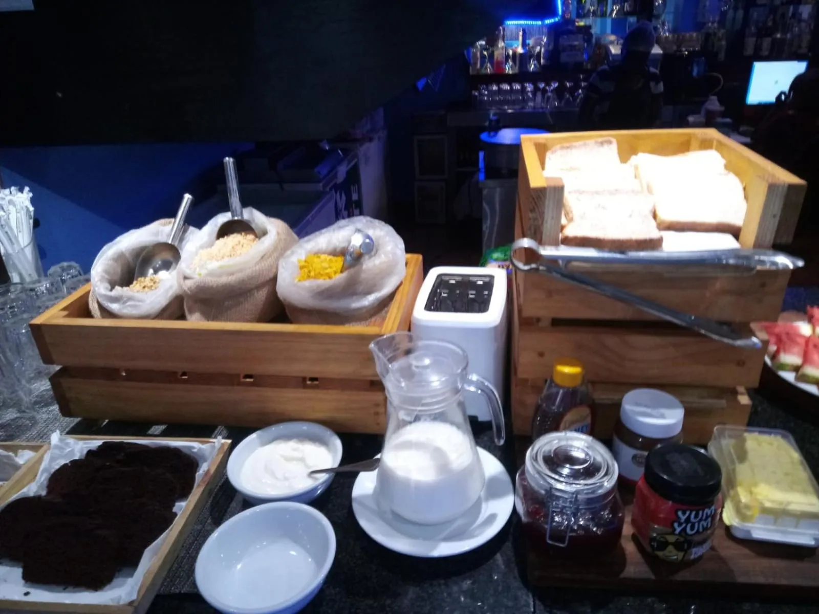 Breakfast in The Jack Rose Hotel, Rosebank, Gautrain