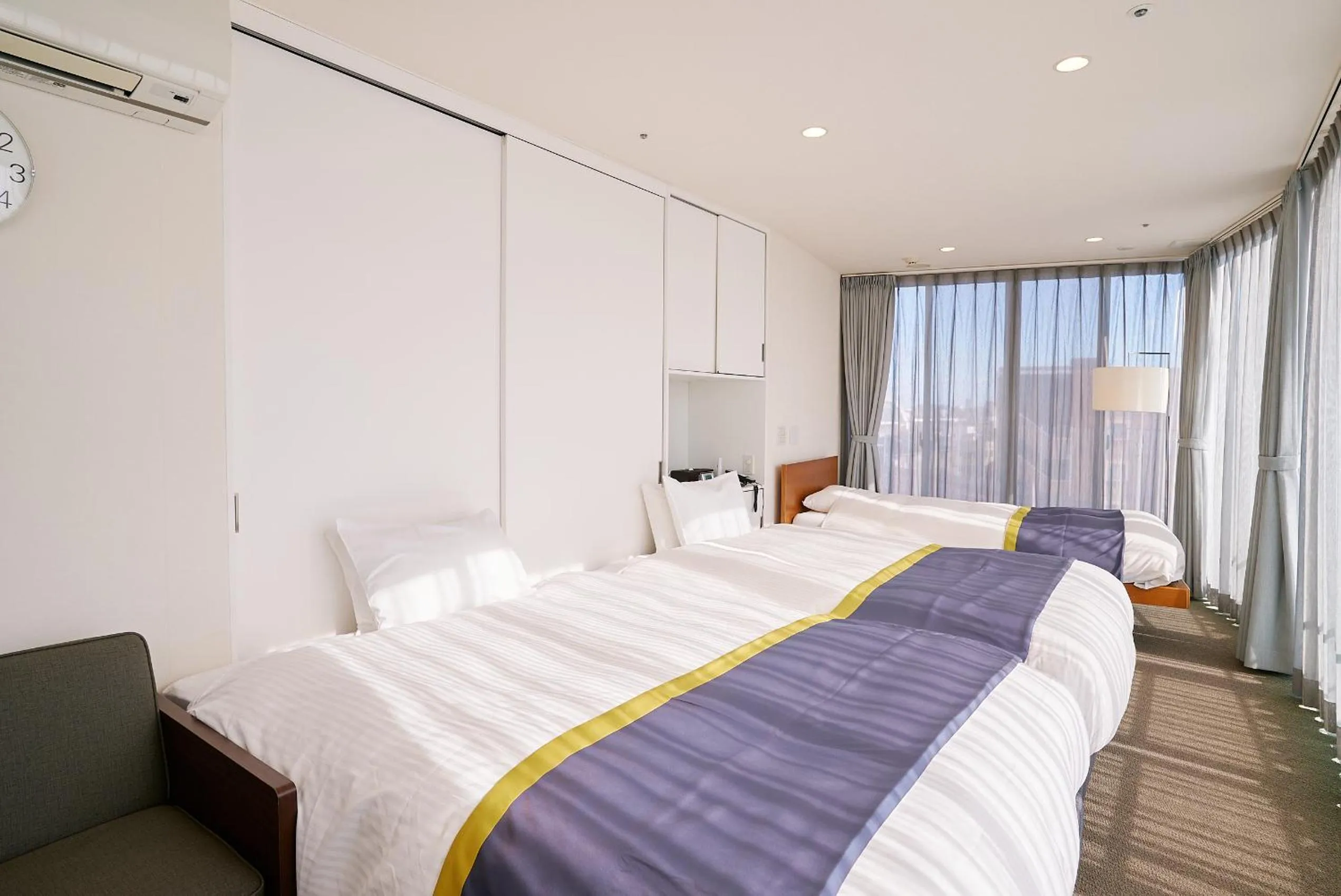 Photo of the whole room, Bed in 3 Wellness