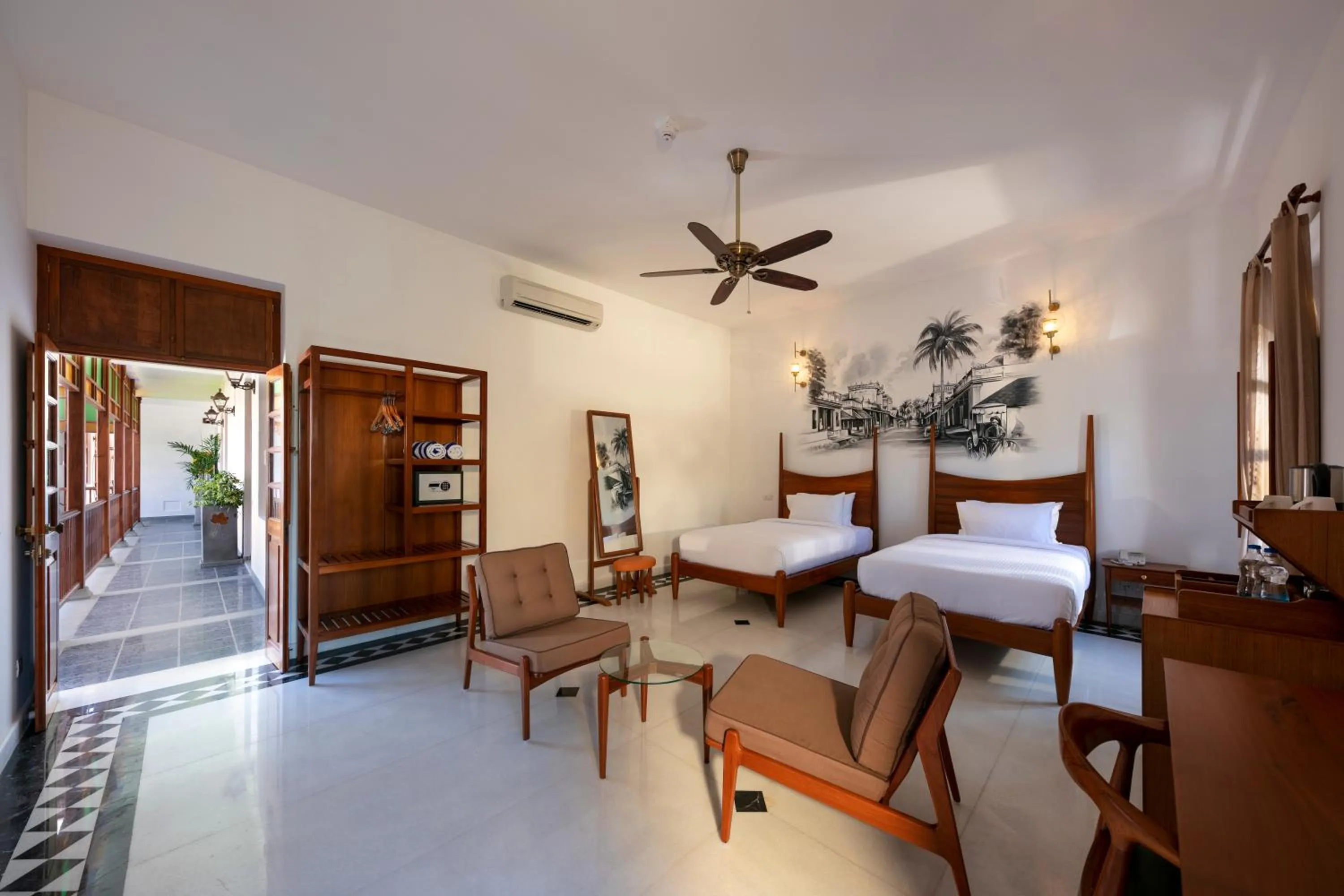 Photo of the whole room, Bed in Grand Hotel D'Europe