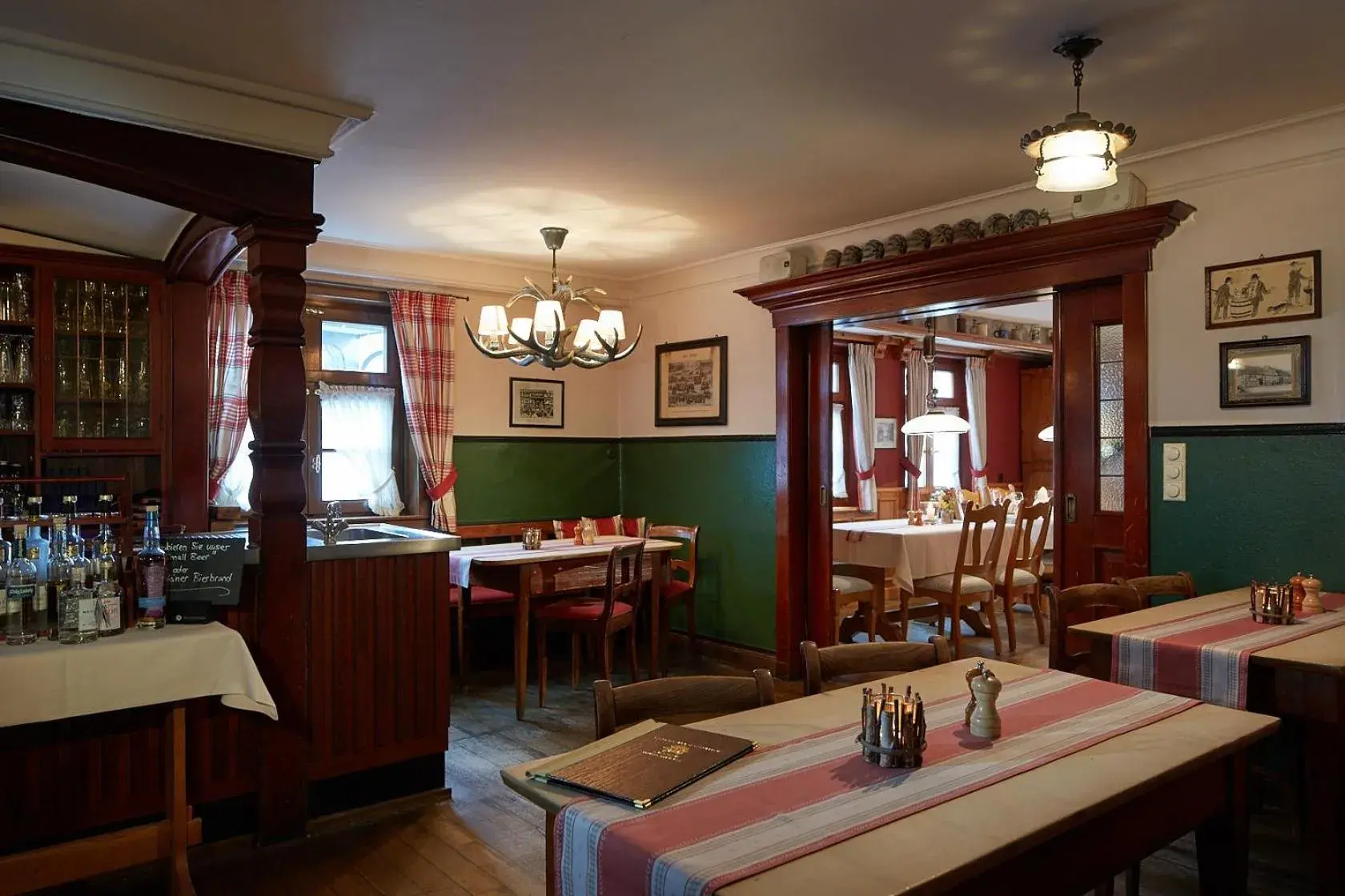 Food and drinks in Landhotel & Gasthof Cramer Food and drinks in Landhotel & Gasthof Cramer