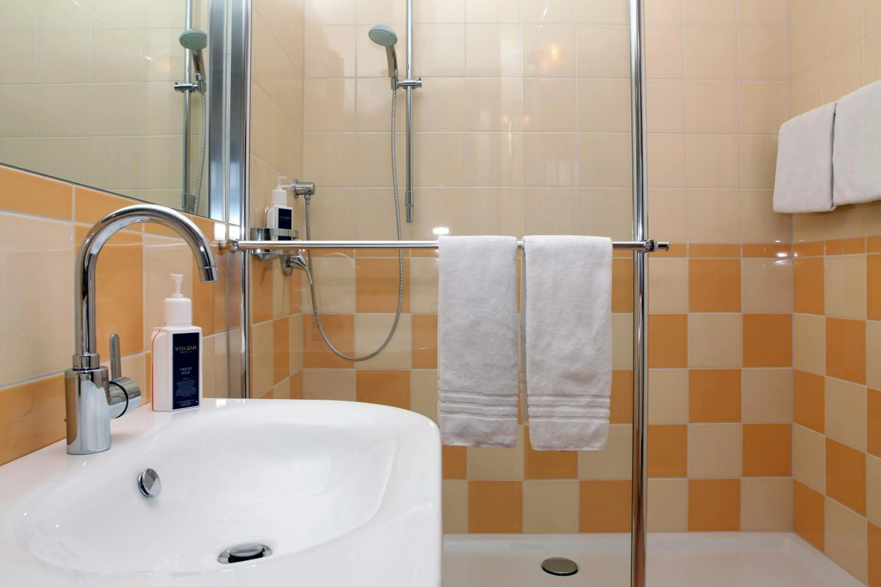 Bathroom in Landhotel & Gasthof Cramer Bathroom in Landhotel & Gasthof Cramer