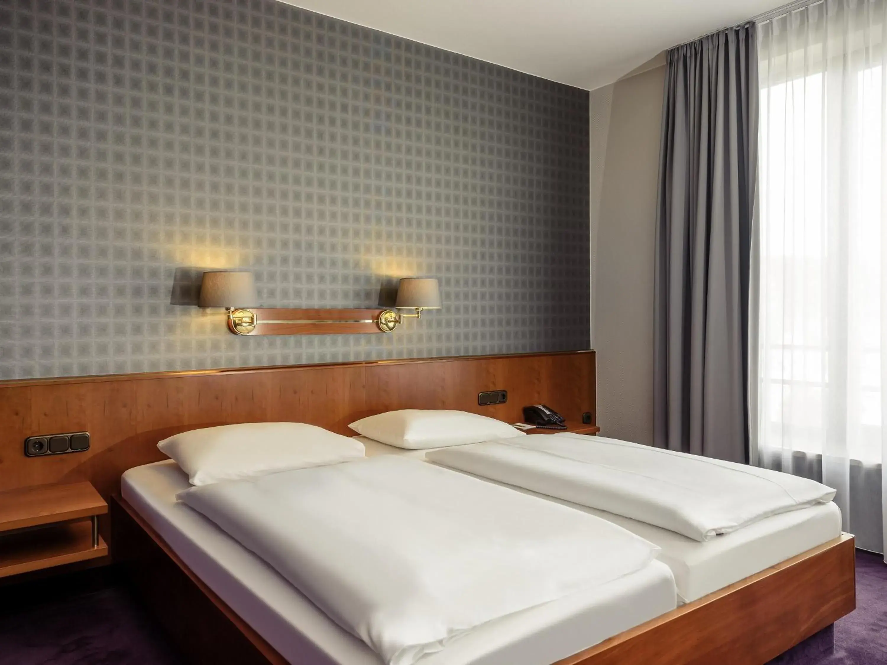 Bedroom, Bed in Mercure Hotel Trier Porta Nigra Bedroom, Bed in Mercure Hotel Trier Porta Nigra