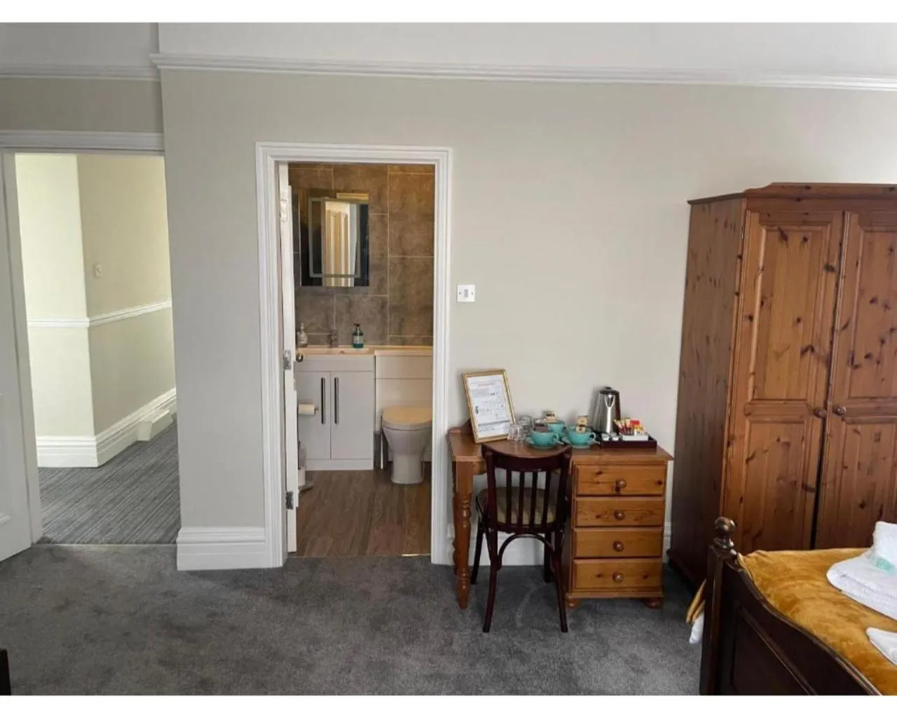 Bathroom in The Red Lion Hotel