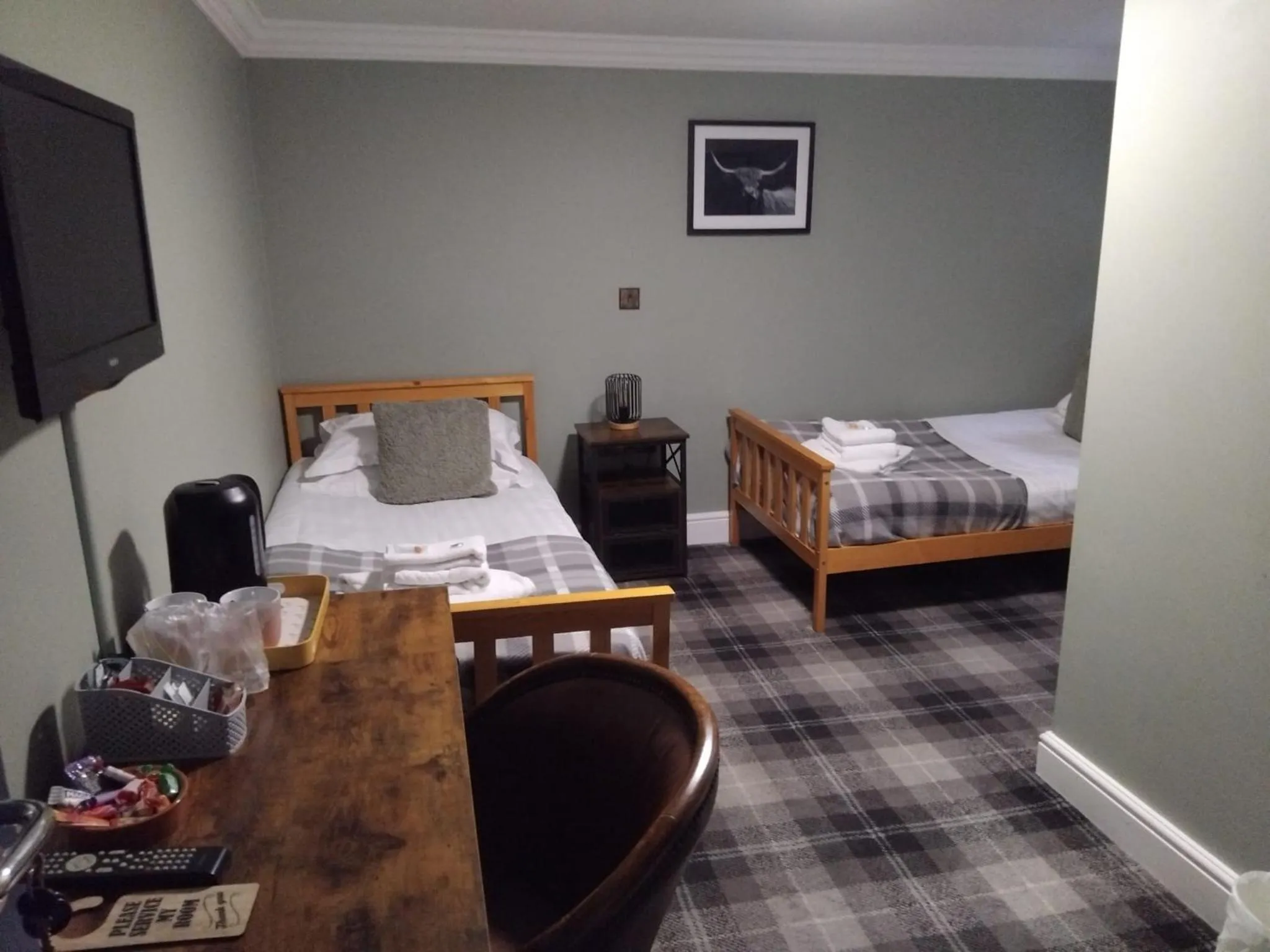 Bedroom, Bed in The City Hotel