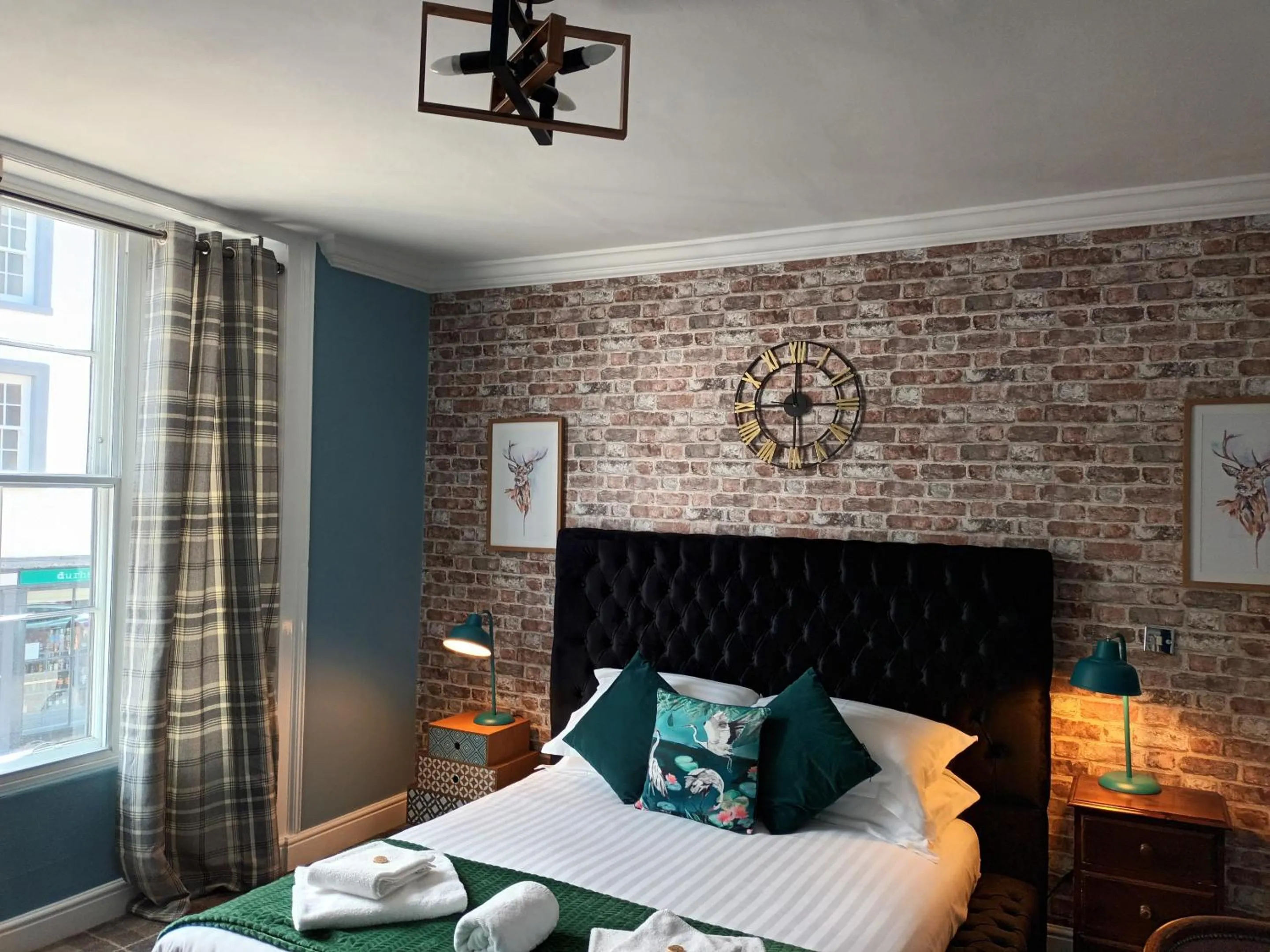 Bedroom, Bed in The City Hotel