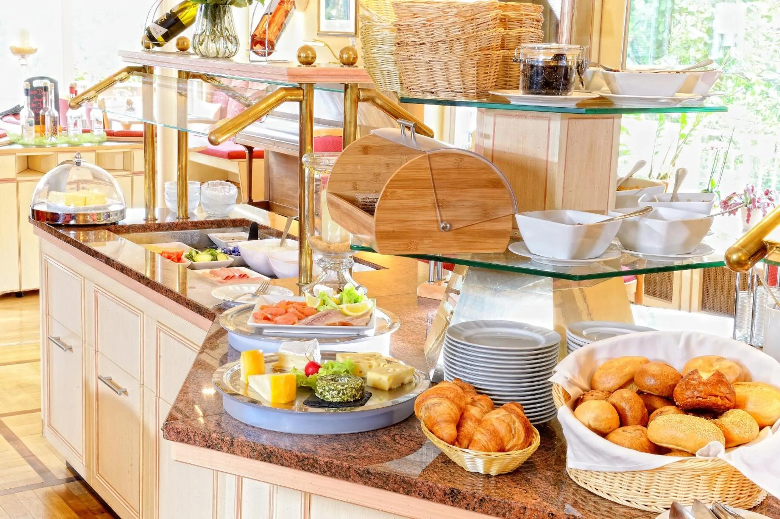 Buffet breakfast in Wellnesshotel Rothfuß mit Spa und 2 Schwimmbädern