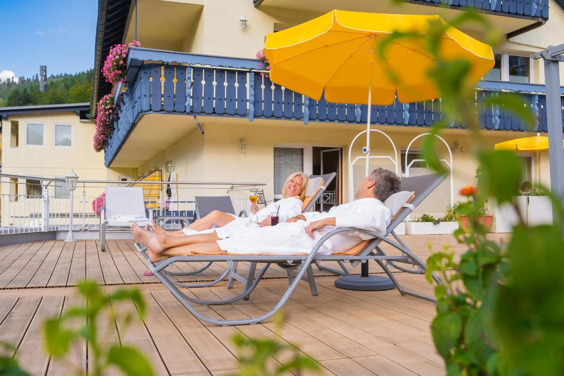 Swimming pool in Wellnesshotel Rothfuß mit Spa und 2 Schwimmbädern
