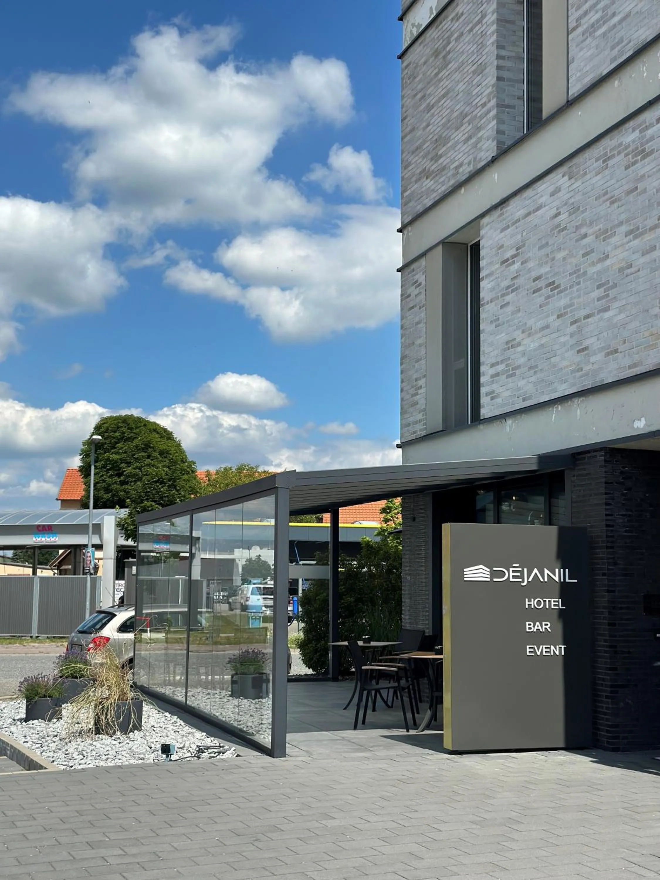 Property building in AKZENT Hotel DÉJANIL