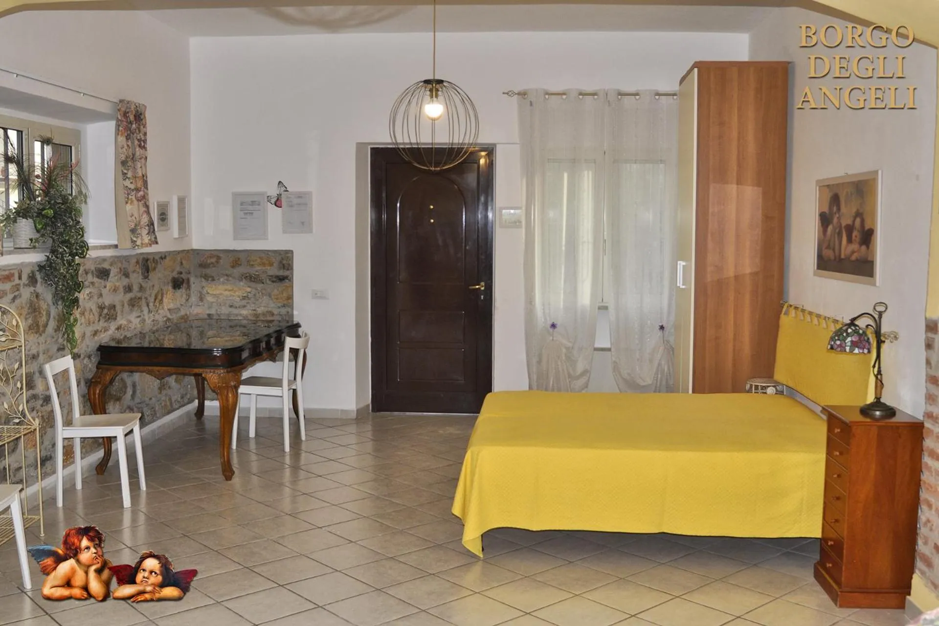 Photo of the whole room in Borgo degli Angeli Arcola