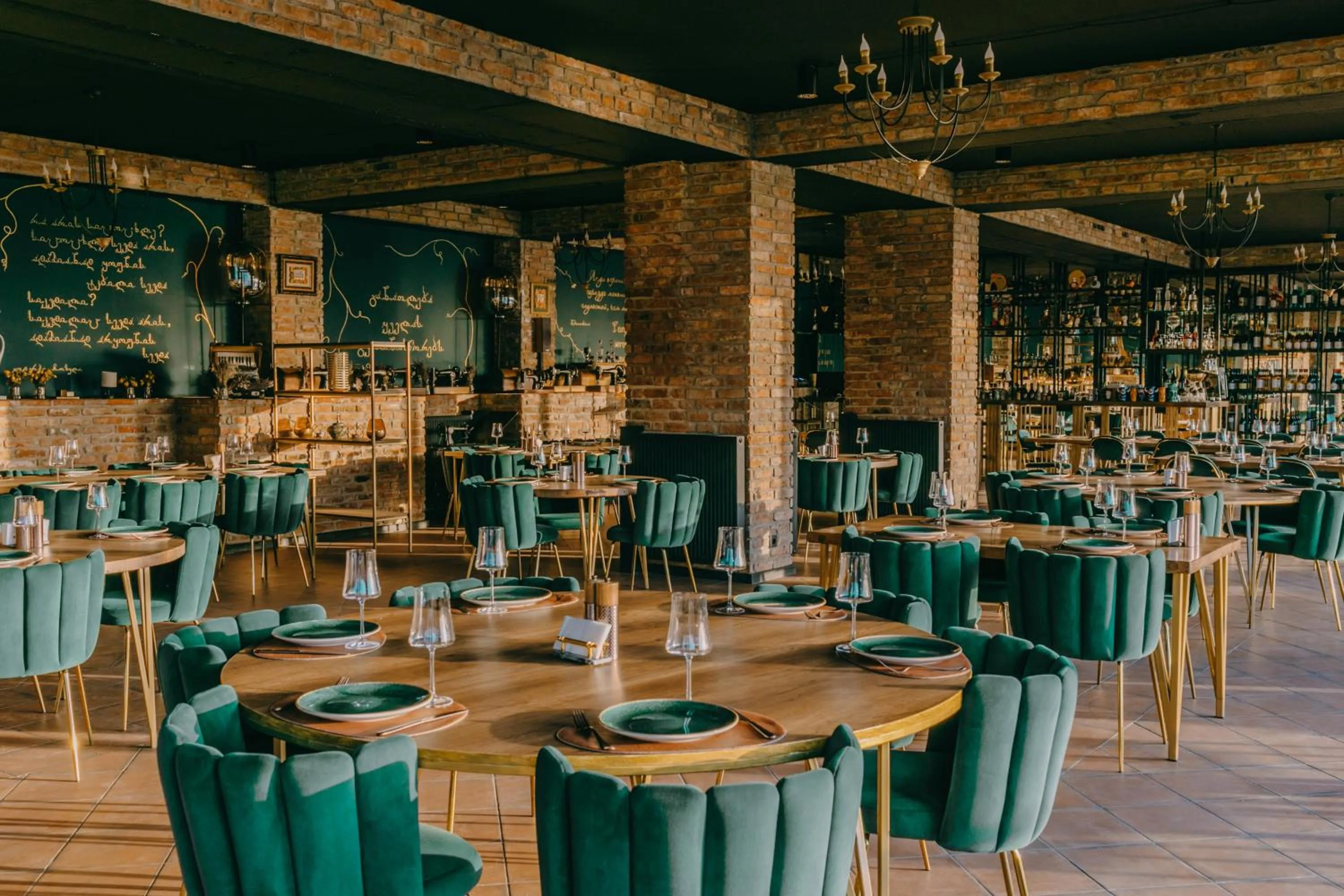 Restaurant/places to eat in Mtserlebi Resort