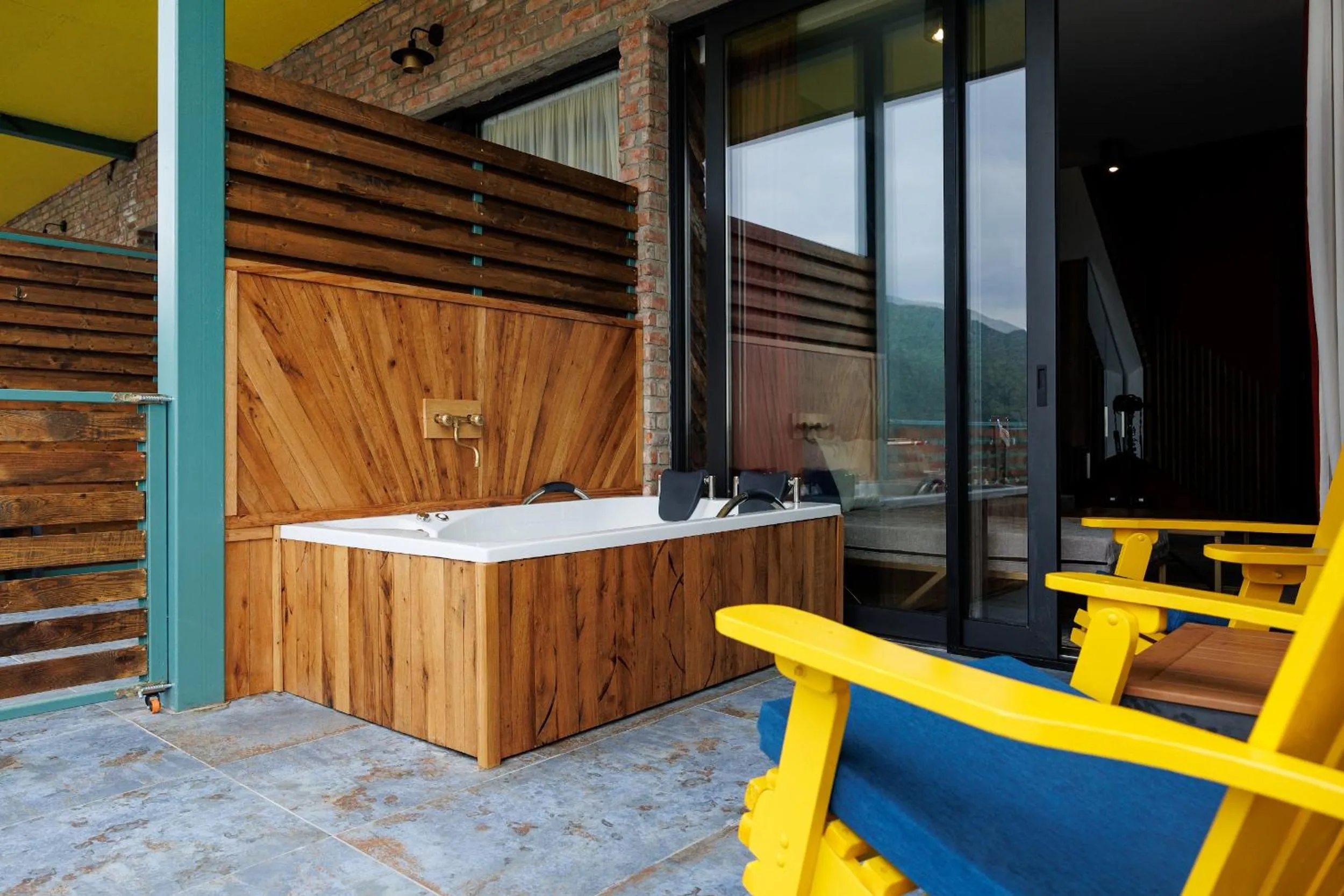 Hot Tub in Mtserlebi Resort