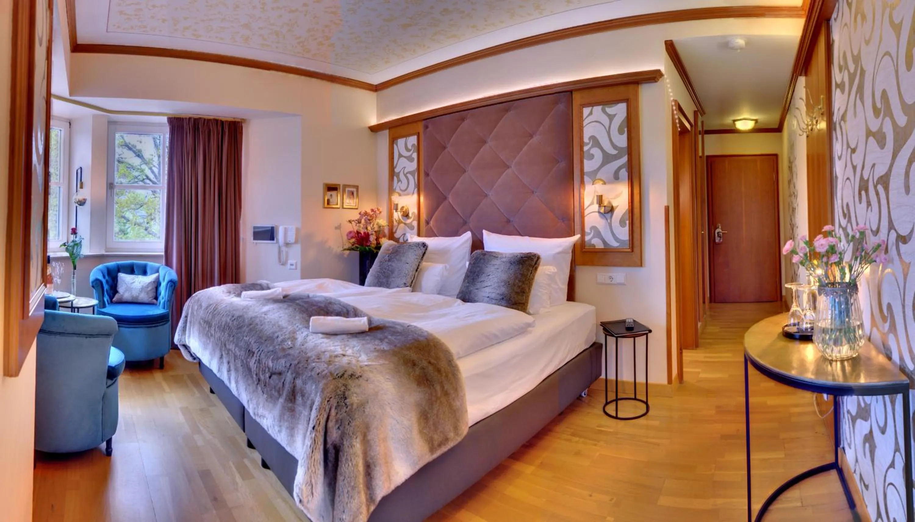 Photo of the whole room, Bed in Boutiquehotel Liebesglück - adults only