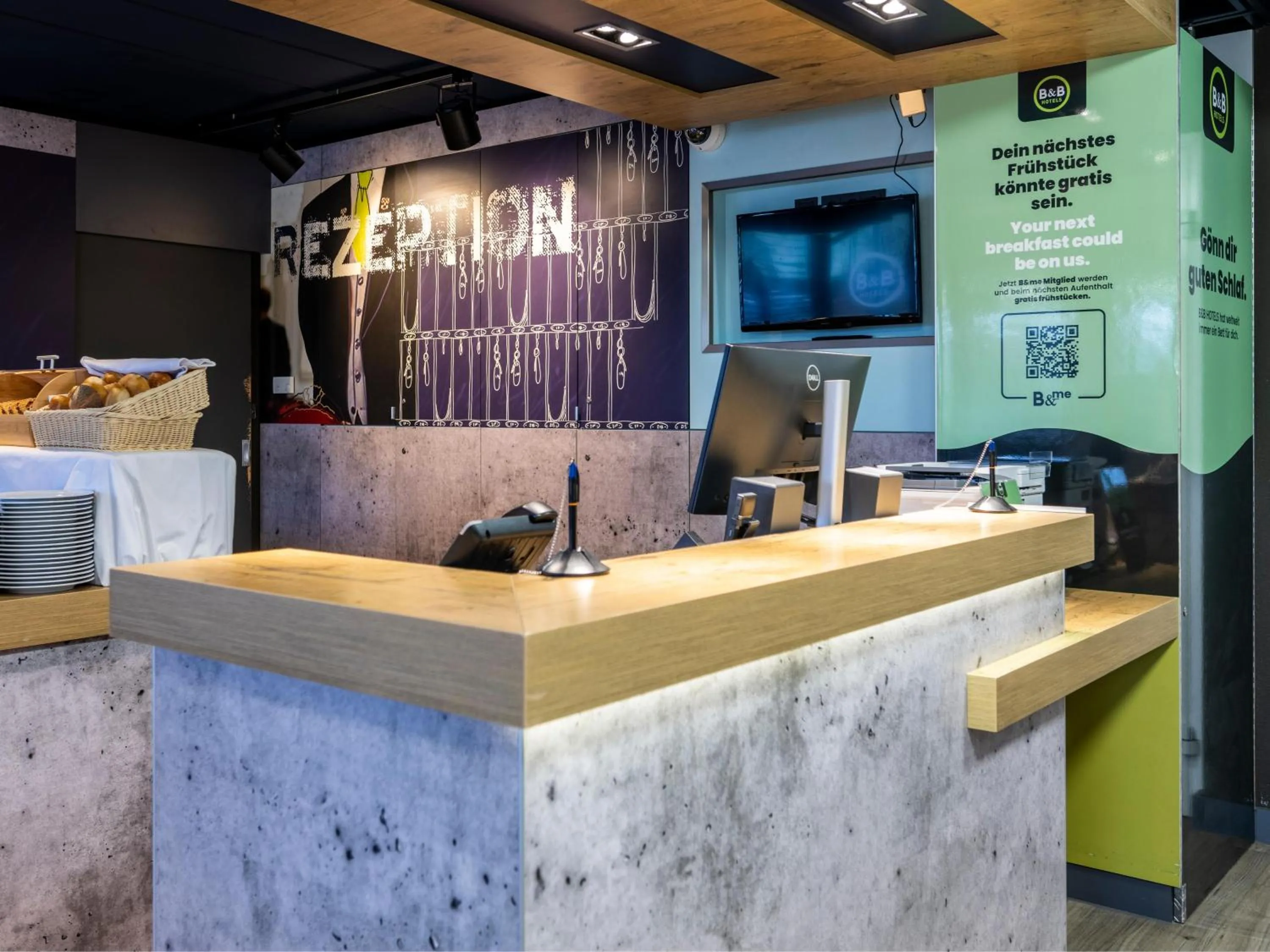 Lobby or reception in ibis budget Giessen Linden