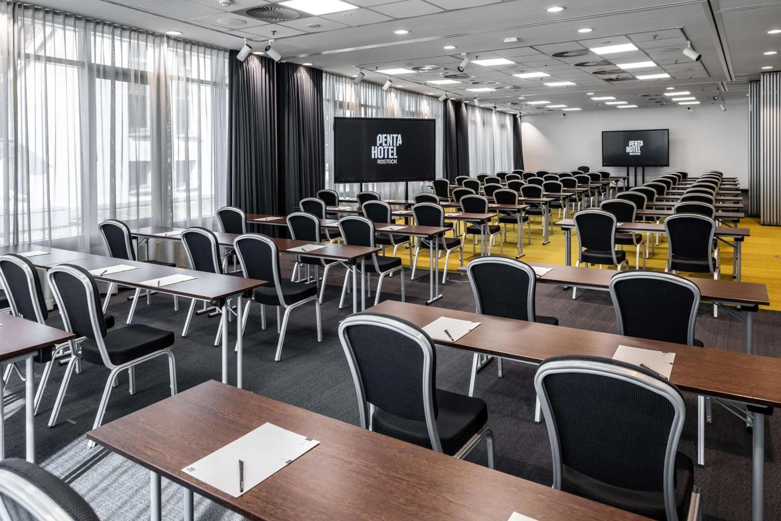 Meeting/conference room in Pentahotel Rostock