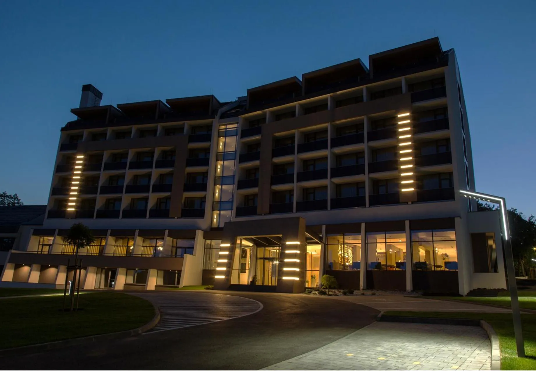 Avar Hotel