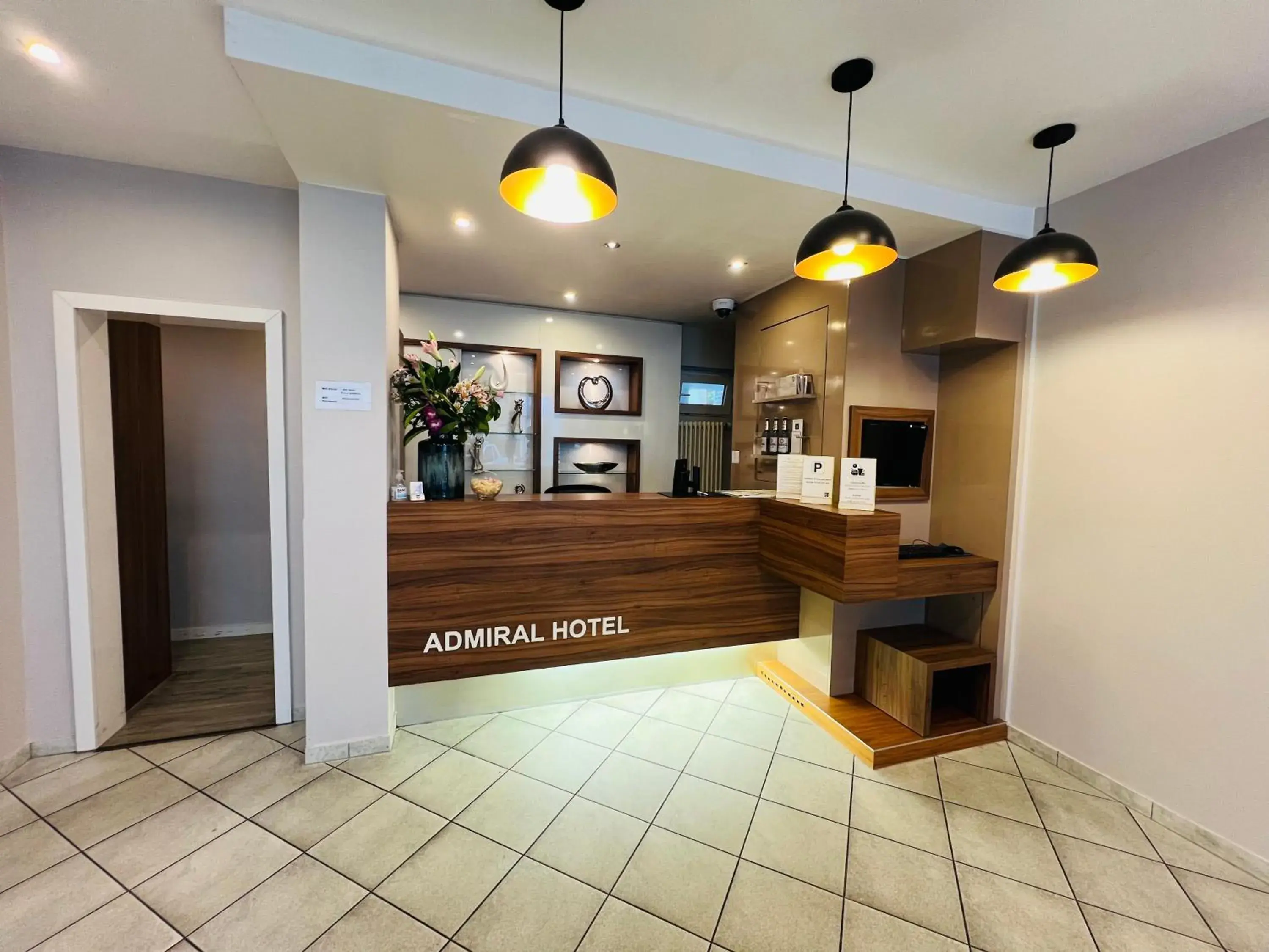 Lobby or reception in Hotel Admiral am Zoo Lobby or reception in Hotel Admiral am Zoo