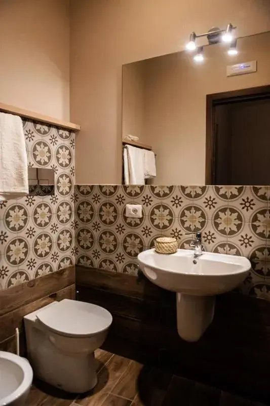 Double Room with Balcony - single occupancy in Il Carro Comfortable Rooms Double Room with Balcony - single occupancy in Il Carro Comfortable Rooms