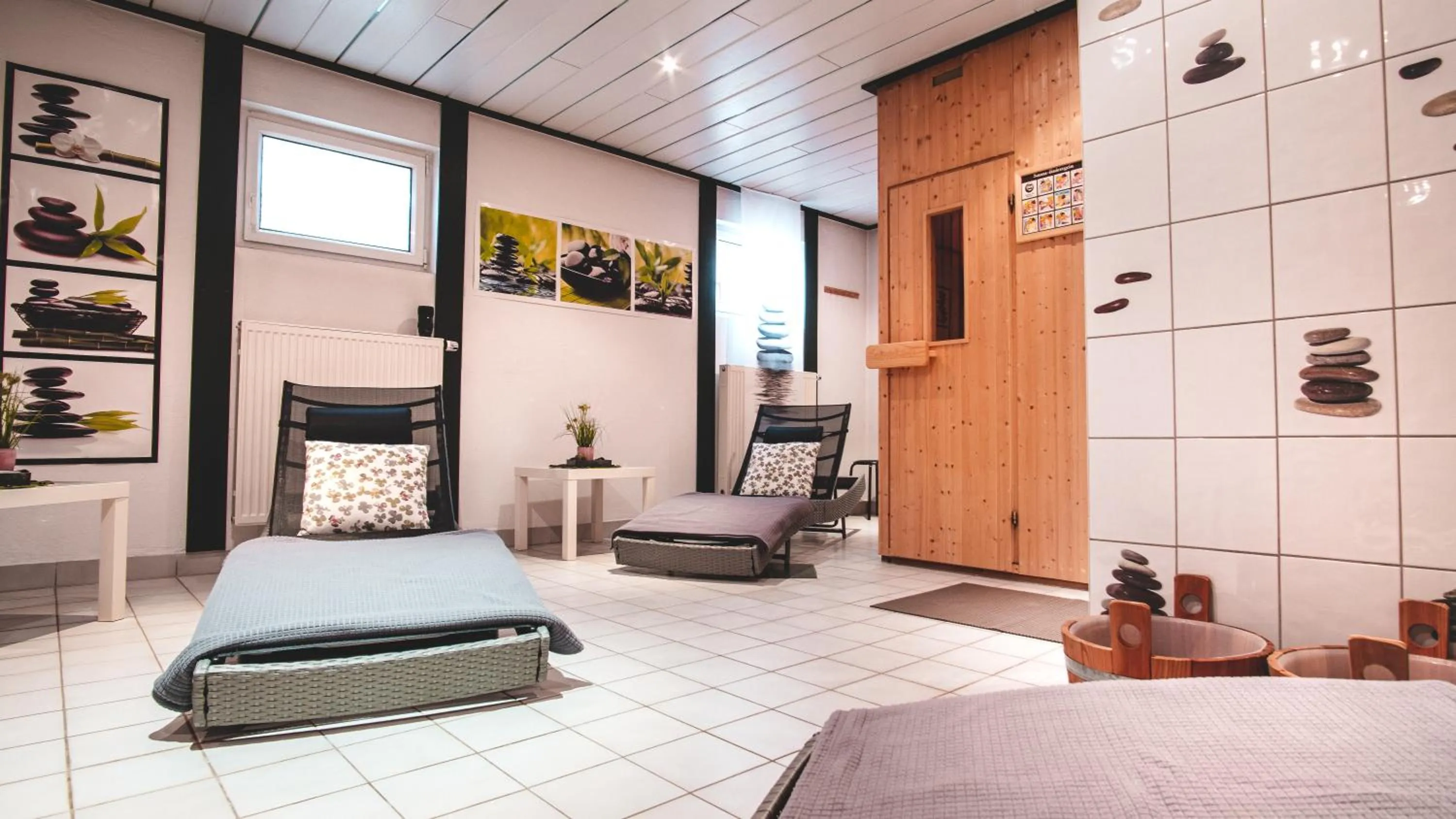 Sauna, Bed in Landhaus Ehrengrund