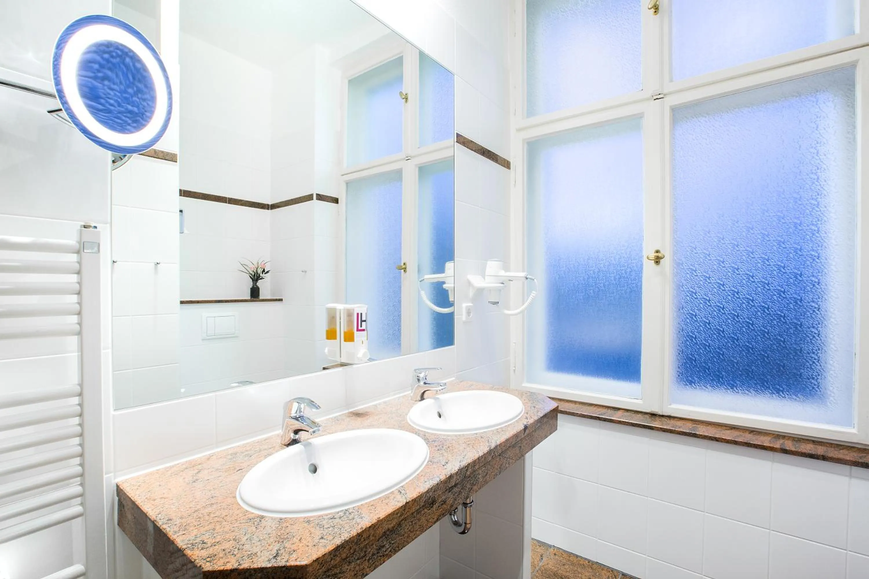 Bathroom in Anna 1908