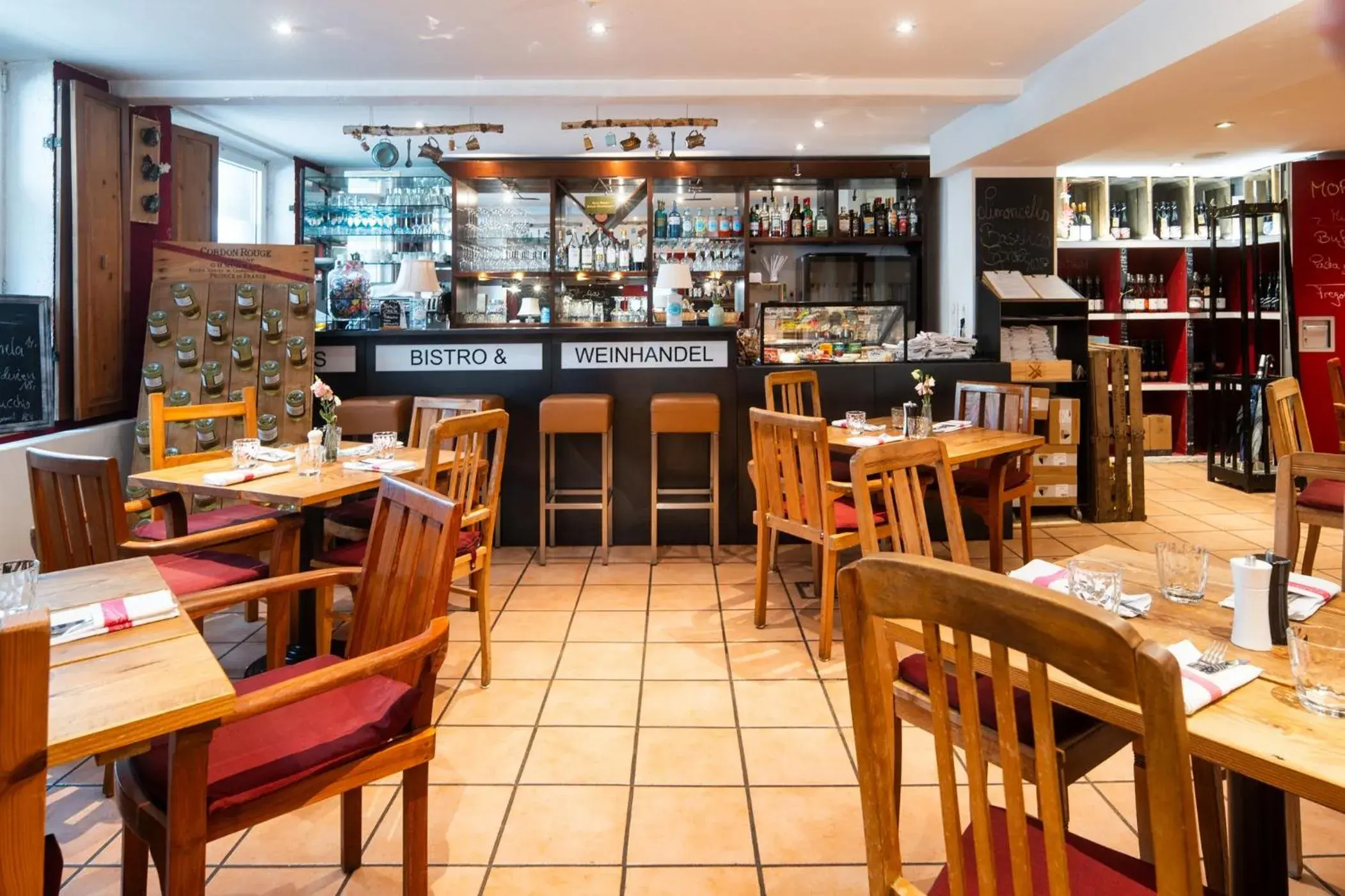 Restaurant/places to eat in Hotel Baseler Hof Restaurant/places to eat in Hotel Baseler Hof