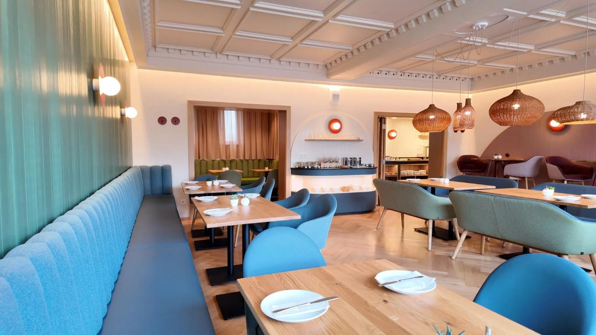 Restaurant/places to eat in Hotel Am Turm