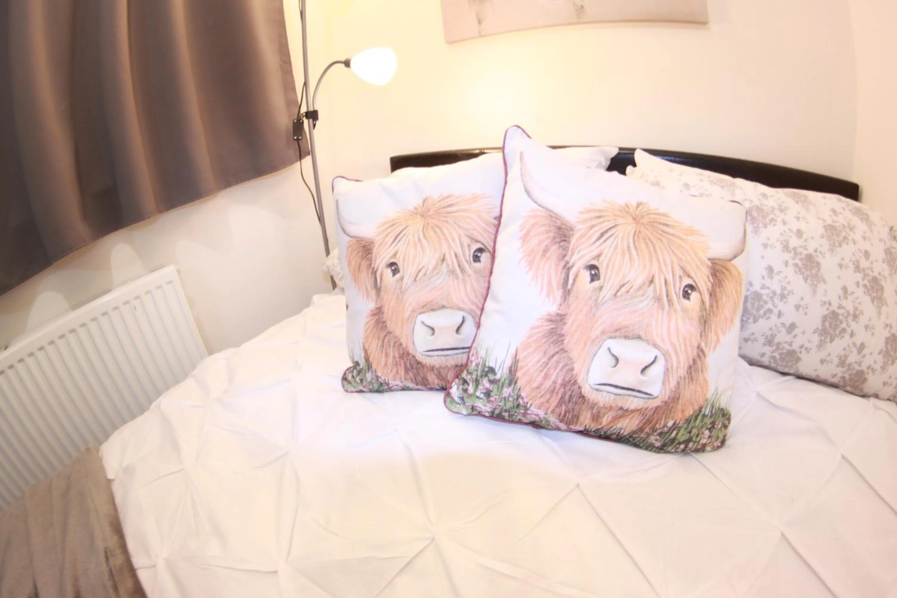 Decorative detail in College Street Abode