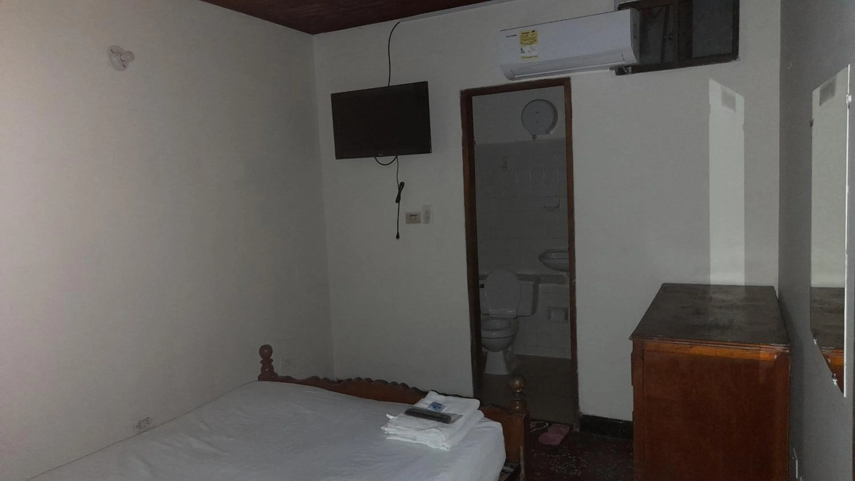 TV and multimedia, Bed in HOTEL en MONTERIA CITY